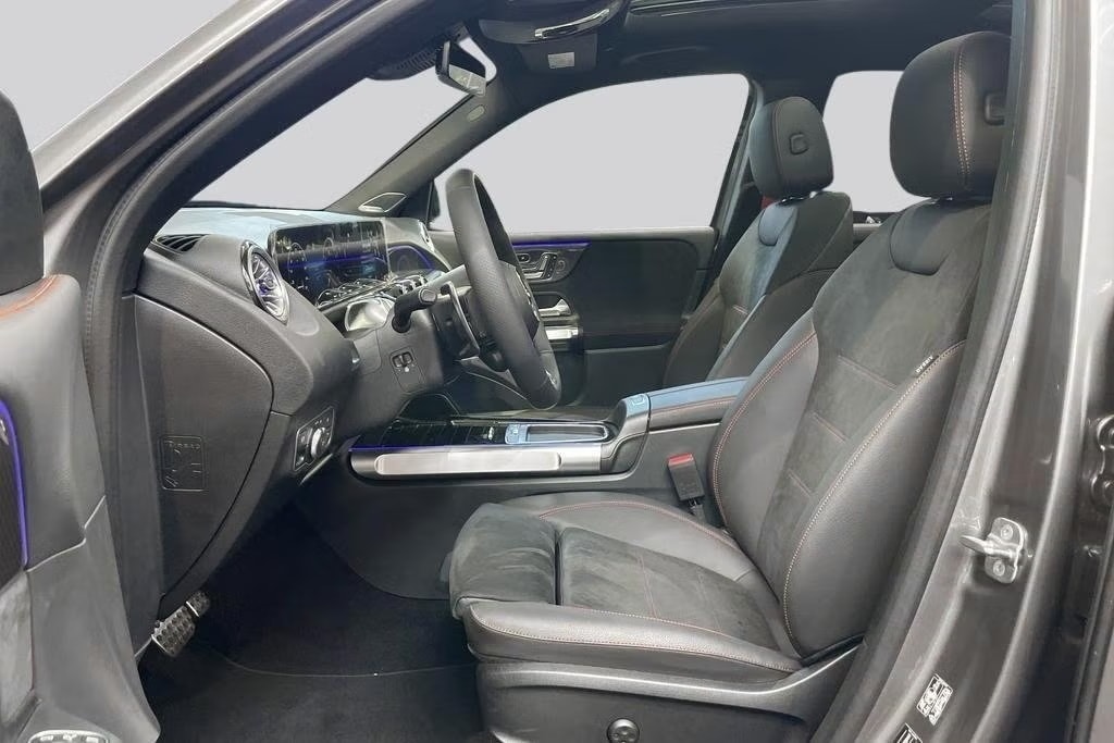 MERCEDES-BENZ GLB AMG 35 4Matic 8G-Tronic-image-8