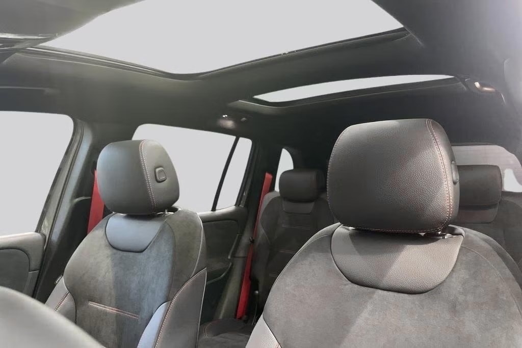 MERCEDES-BENZ GLB AMG 35 4Matic 8G-Tronic-image-10