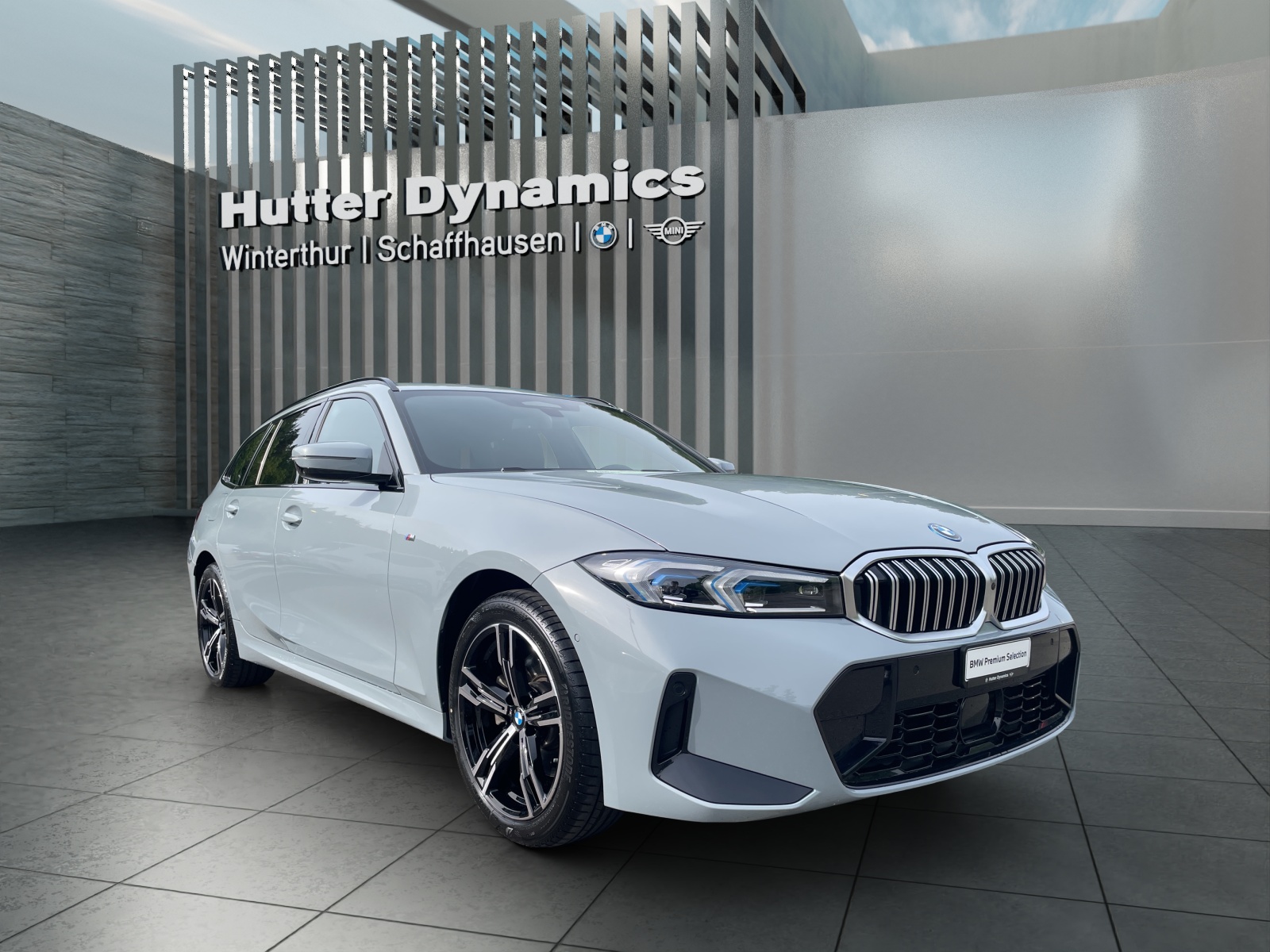 BMW 330e xDrive Touring M Sportpaket-showroom-element-3