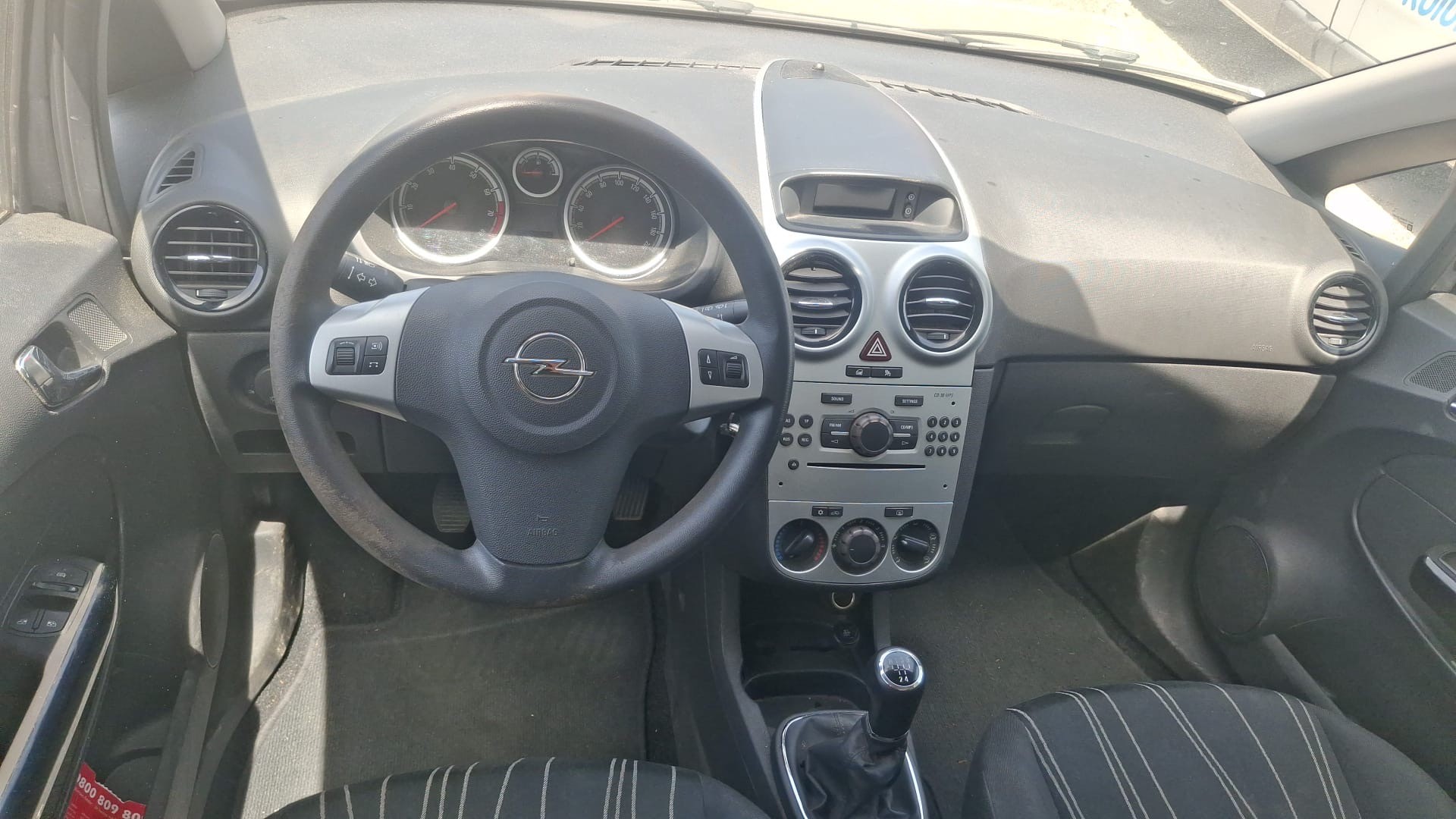 OPEL Corsa 1.4 TP Enjoy-image-5