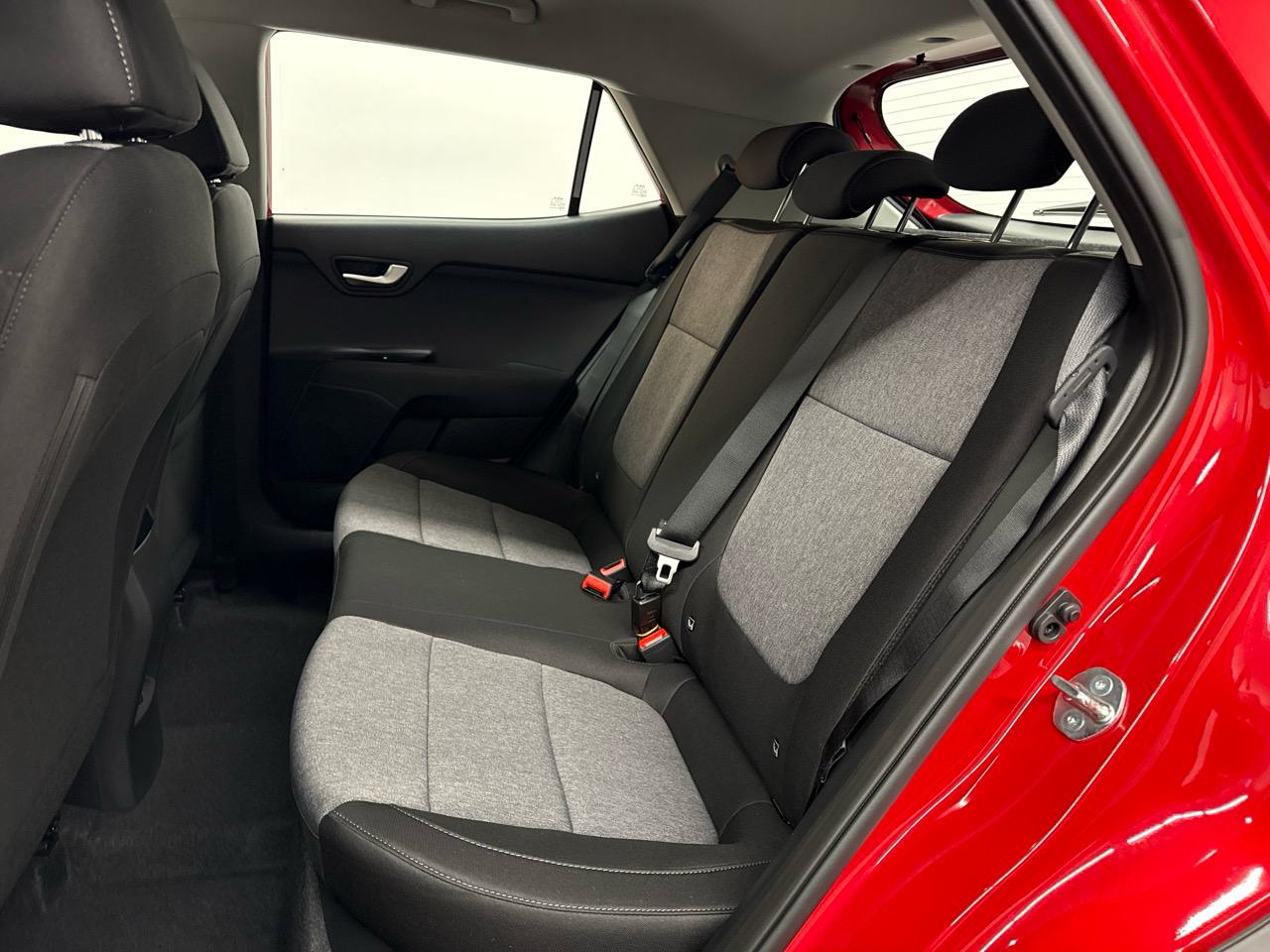 KIA Stonic 1.0 T-GD Stonic DCT-image-9
