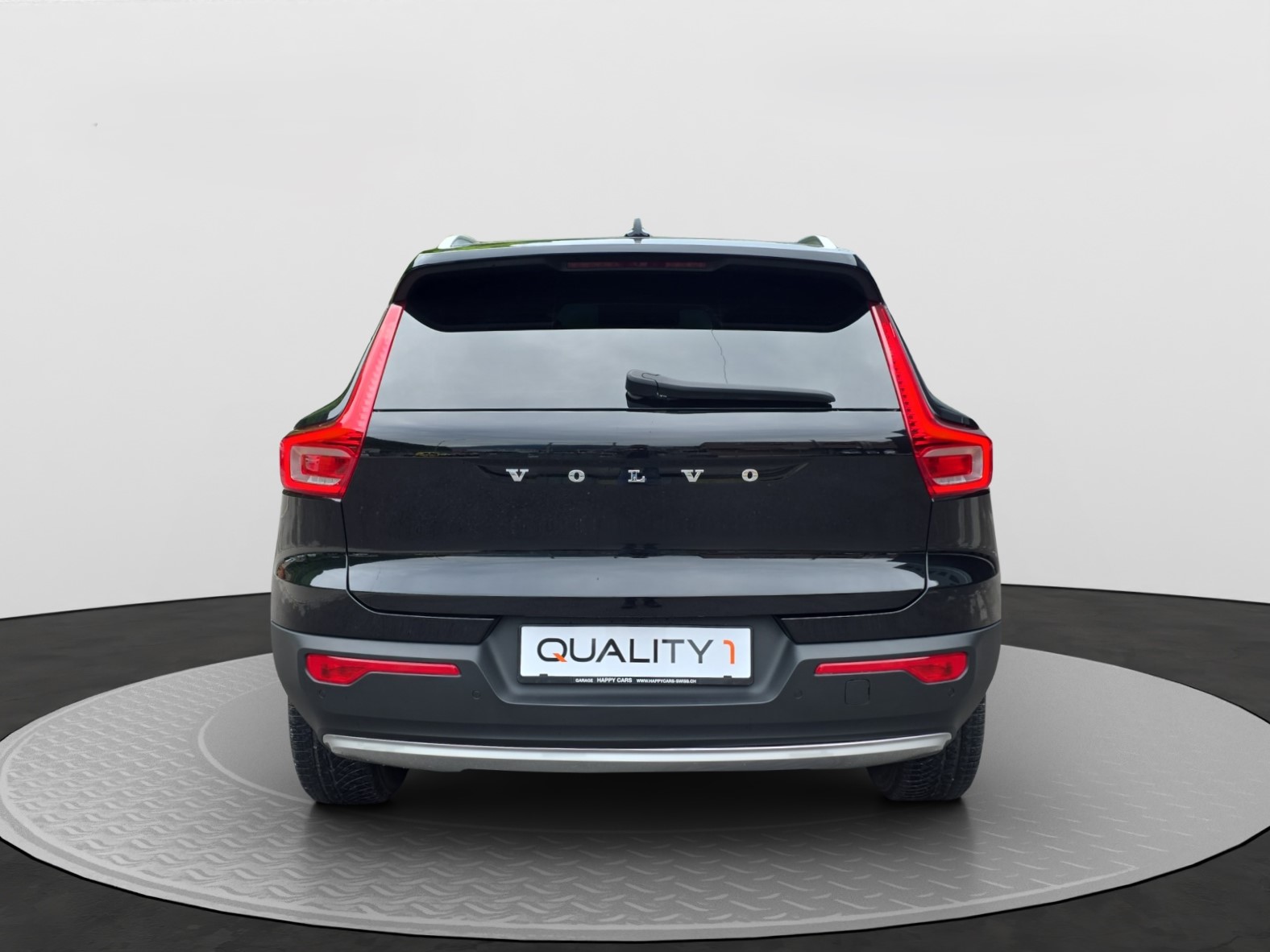 VOLVO XC40 T3 Momentum-image-5