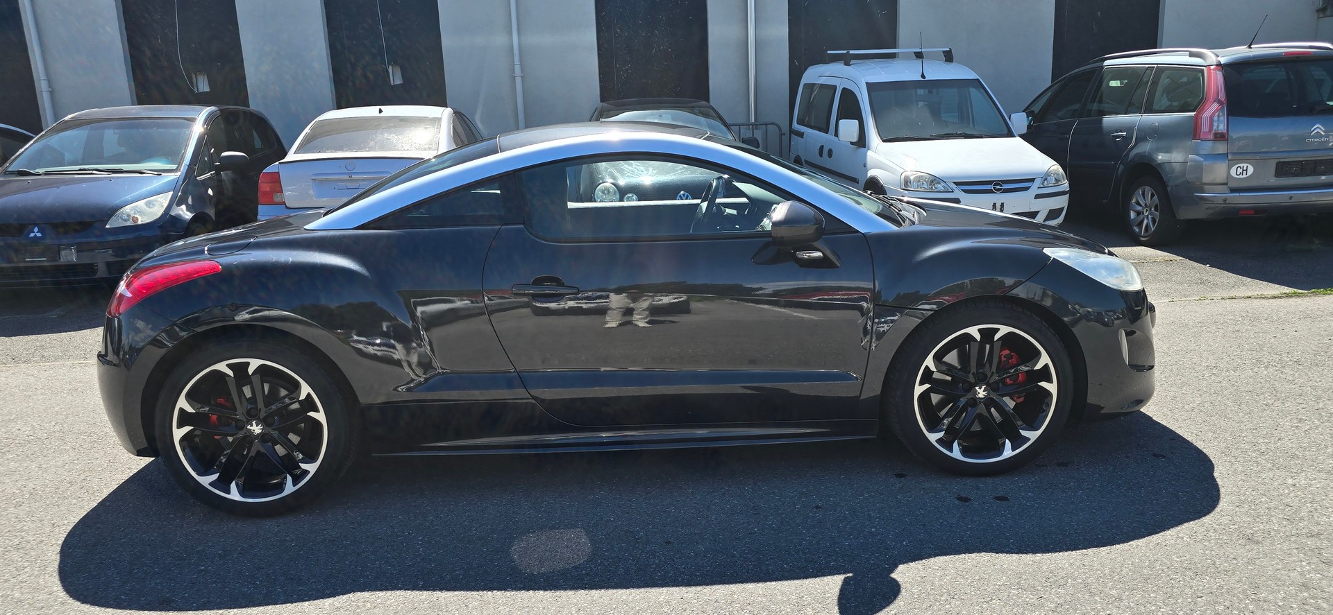 PEUGEOT RCZ 1.6 Turbo Brownstone-image-3