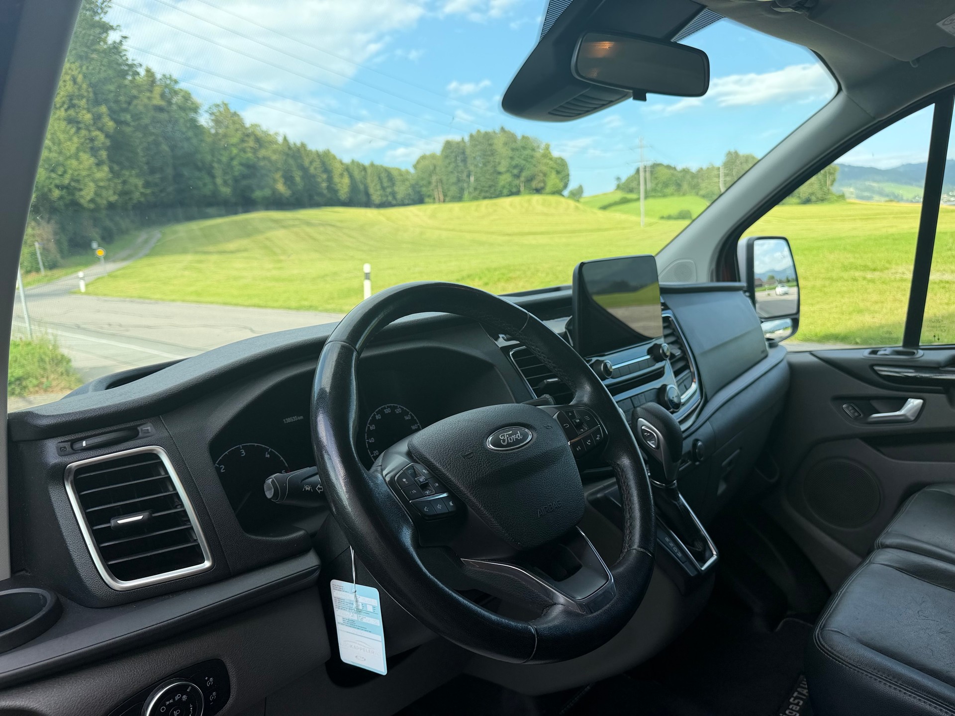 FORD Transit Custom Van 320 L1H1 Sport A-image-10