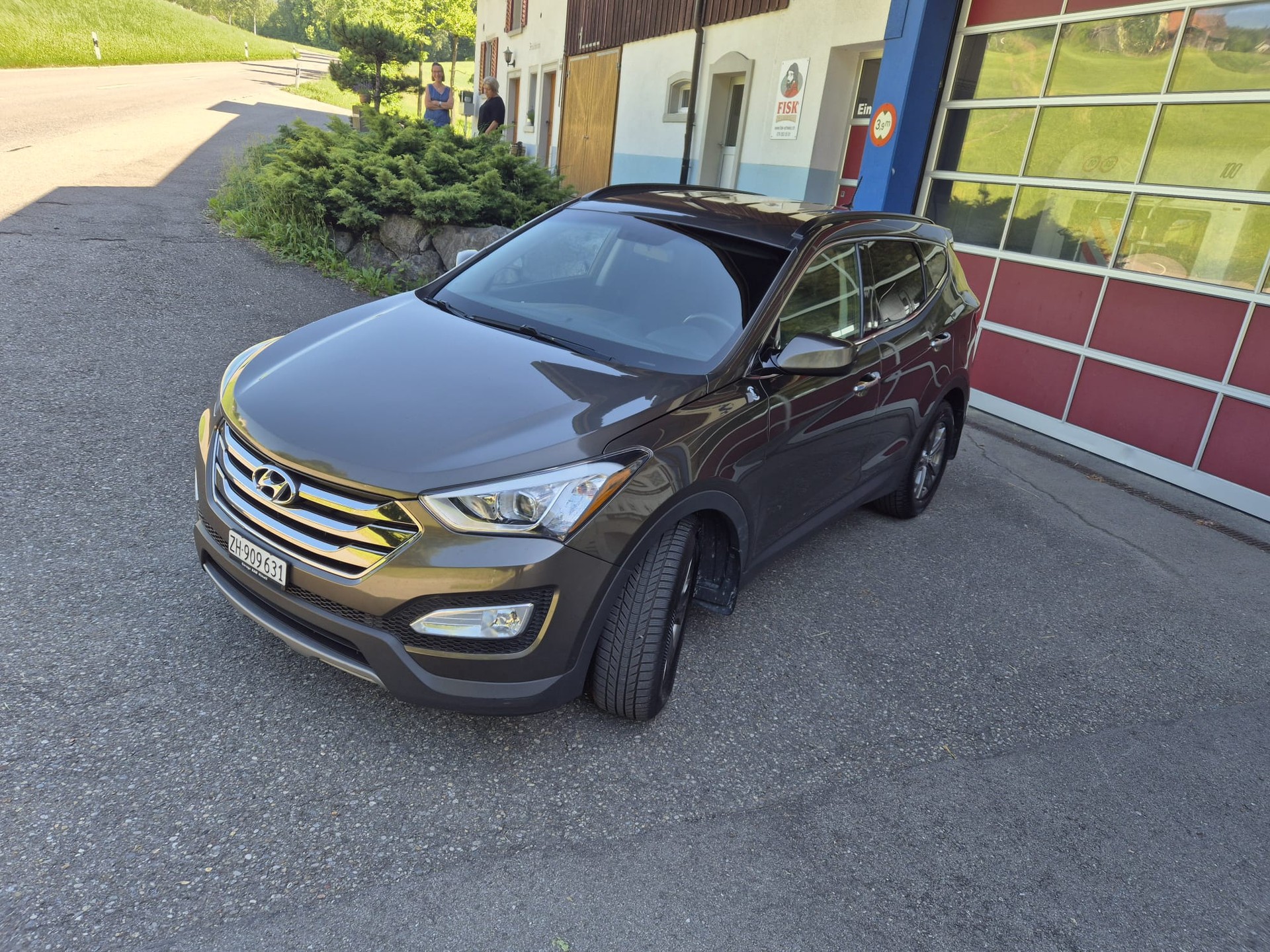 HYUNDAI SANTA FE-image-1