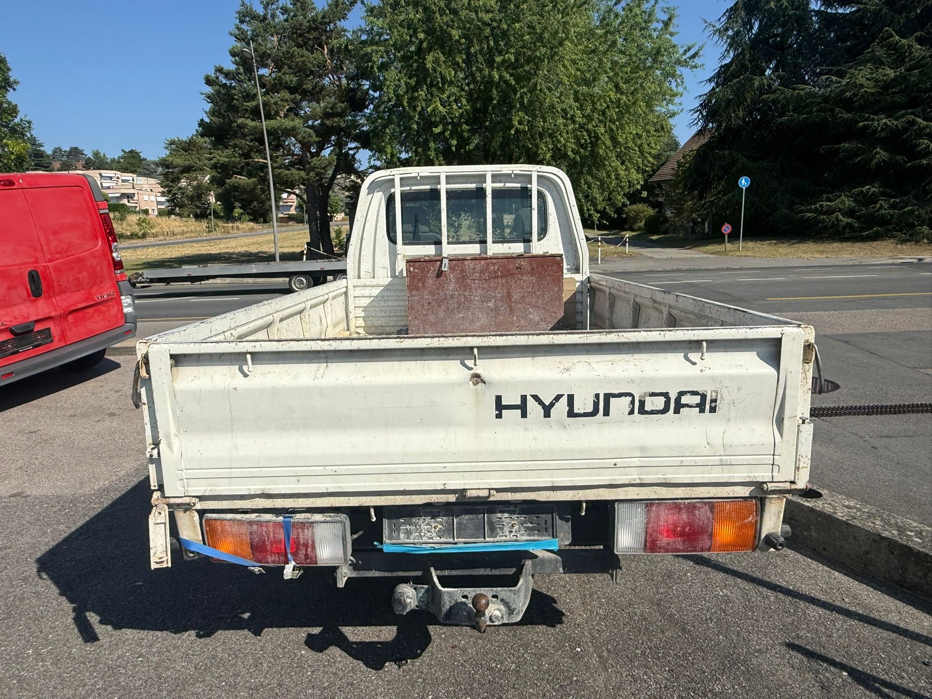 HYUNDAI H-1 Camionnette 2.5TDI-image-8