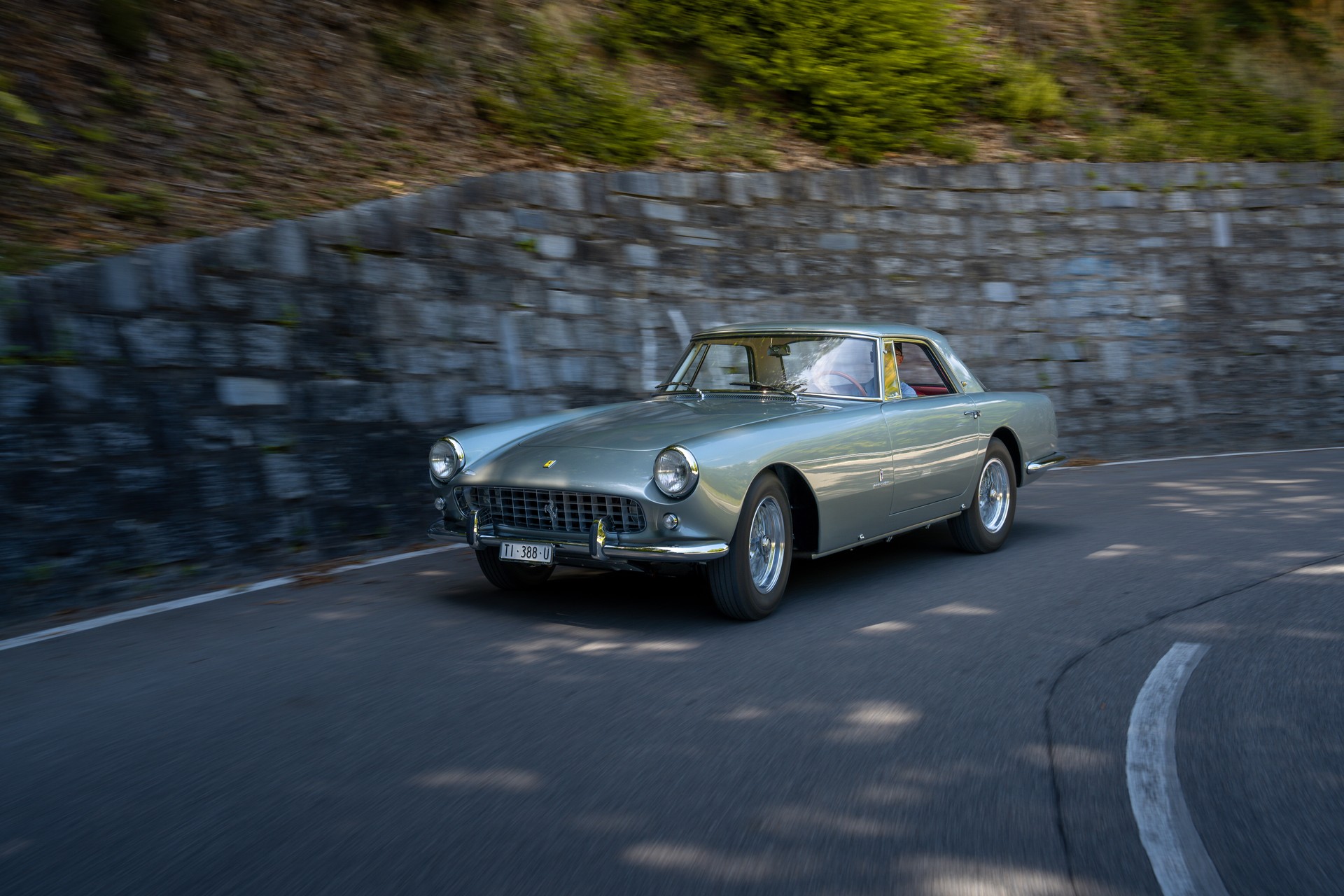 FERRARI 250 GT Pininfarina