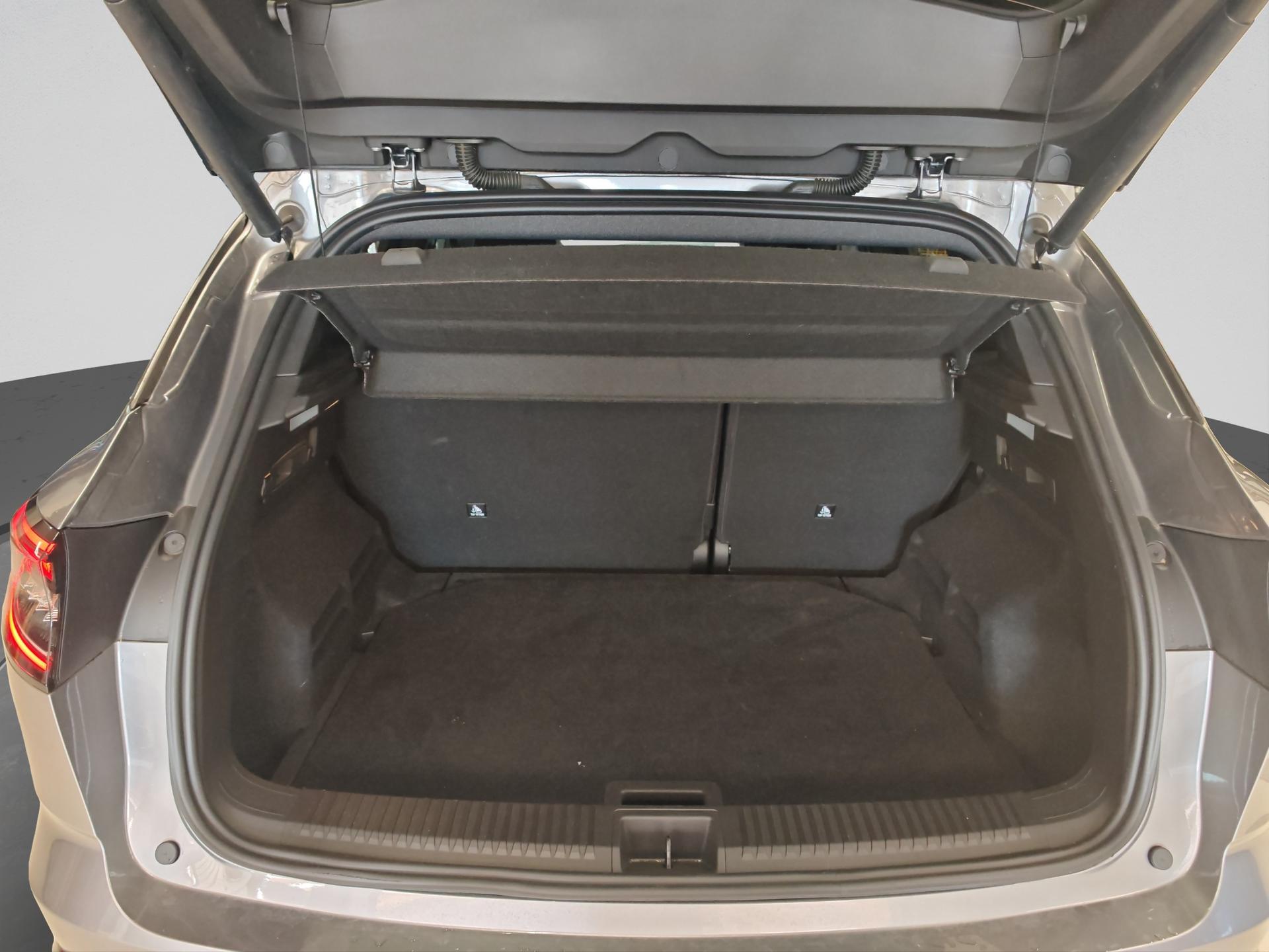 RENAULT Austral 1.2 HEV 200 Iconic Esprit Alpine A-image-15