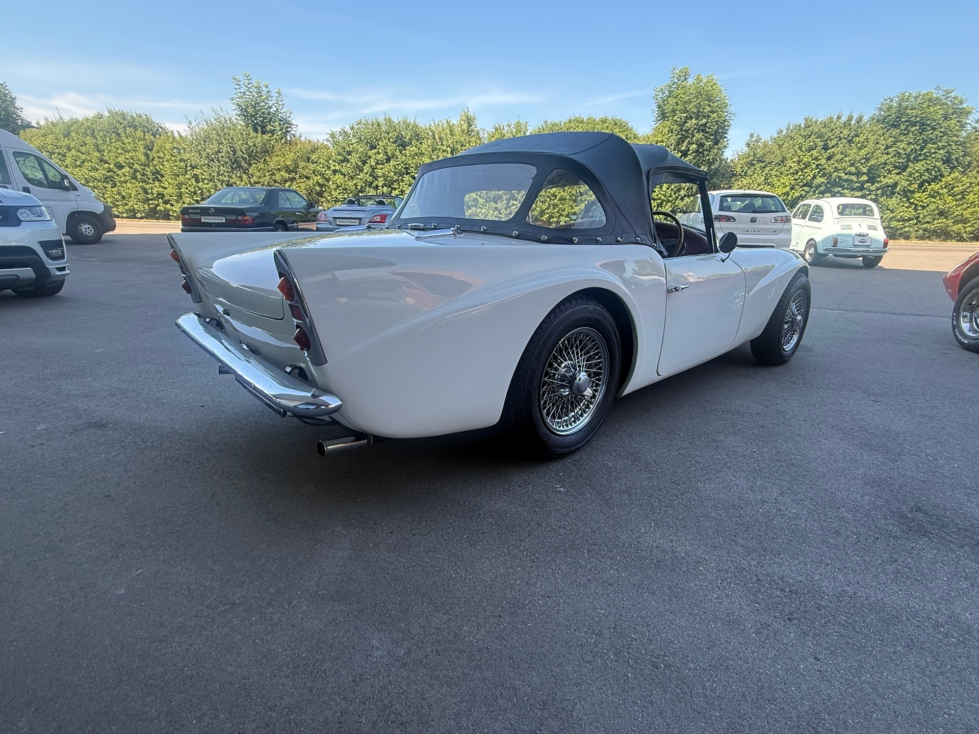 DAIMLER SP250-image-8