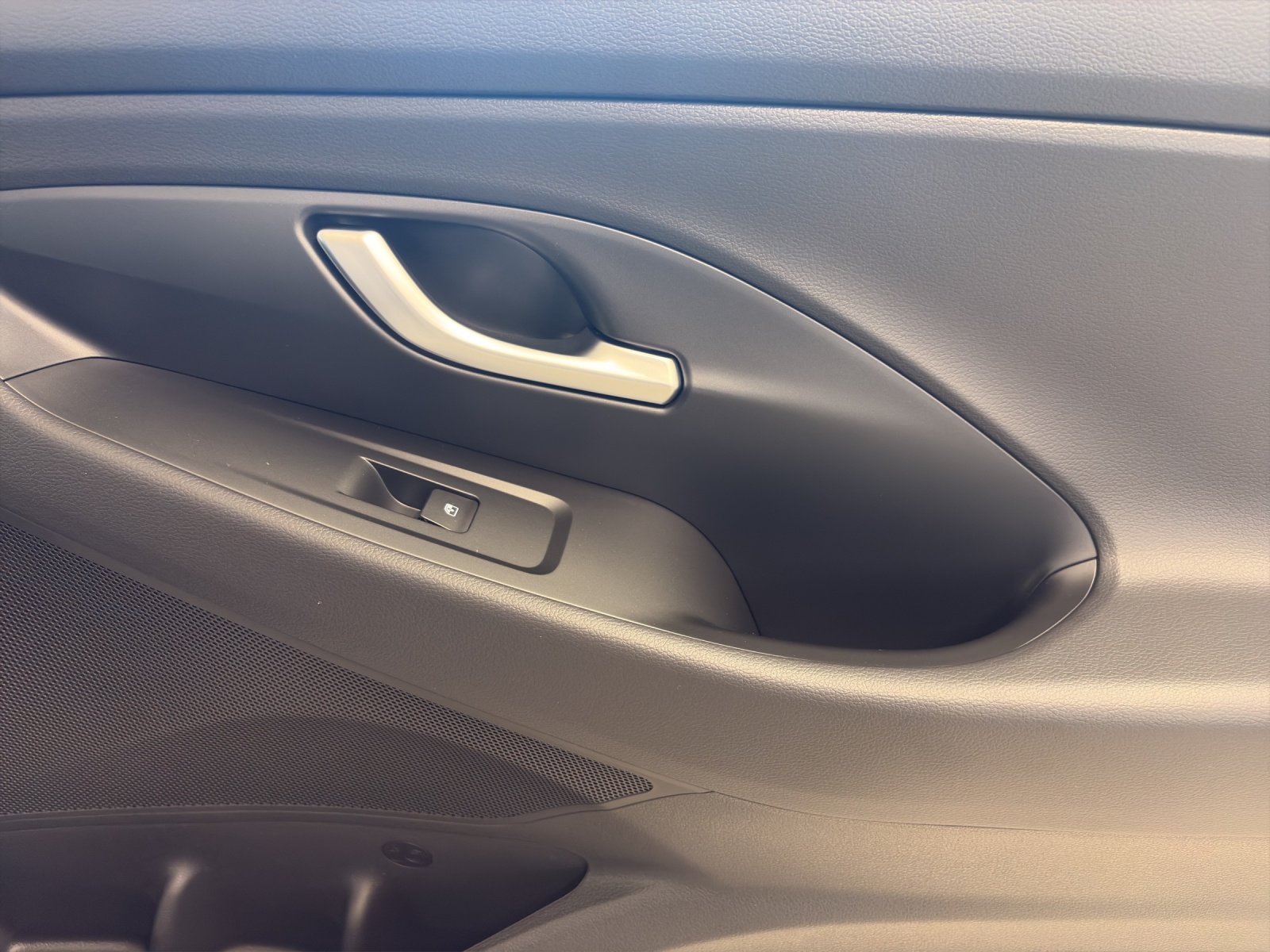 HYUNDAI i30 Wagon 1.5 T-GDi Origo 48V MH DCT-image-10