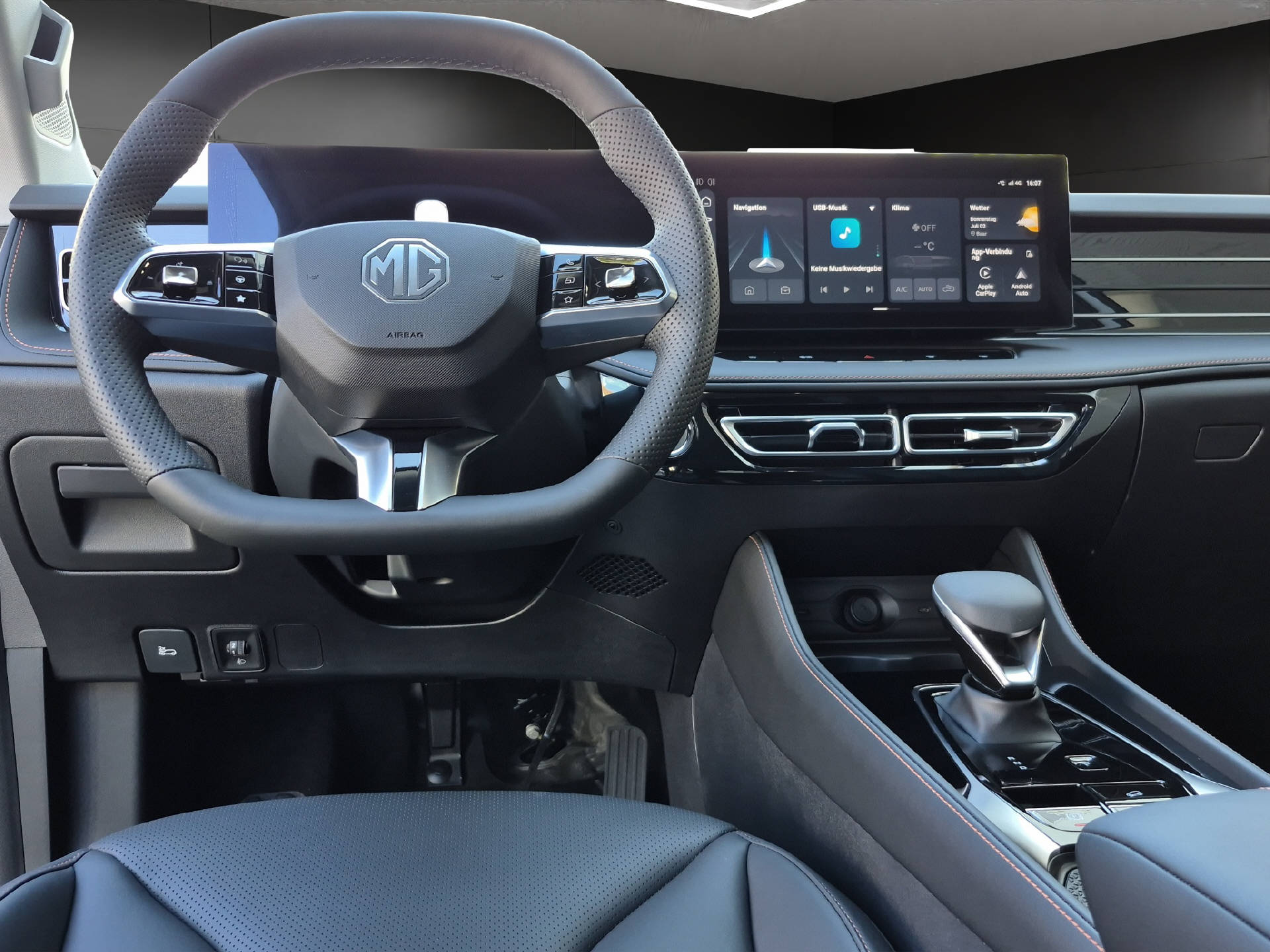 MG HS 1.5 Hybrid Luxury-image-10
