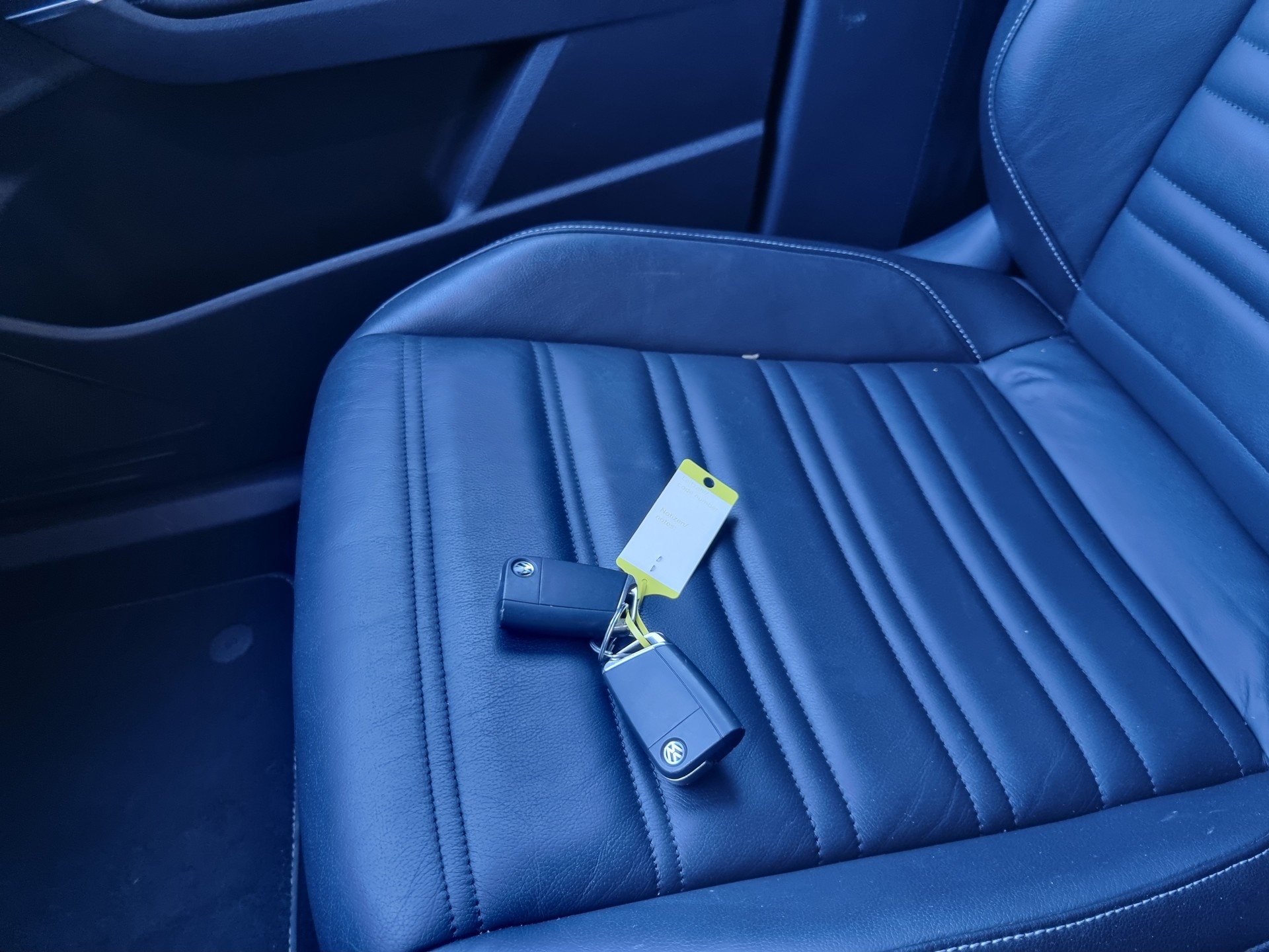 VW Touran 1.8 TSI BlueMotion Technology Highline DSG-image-15