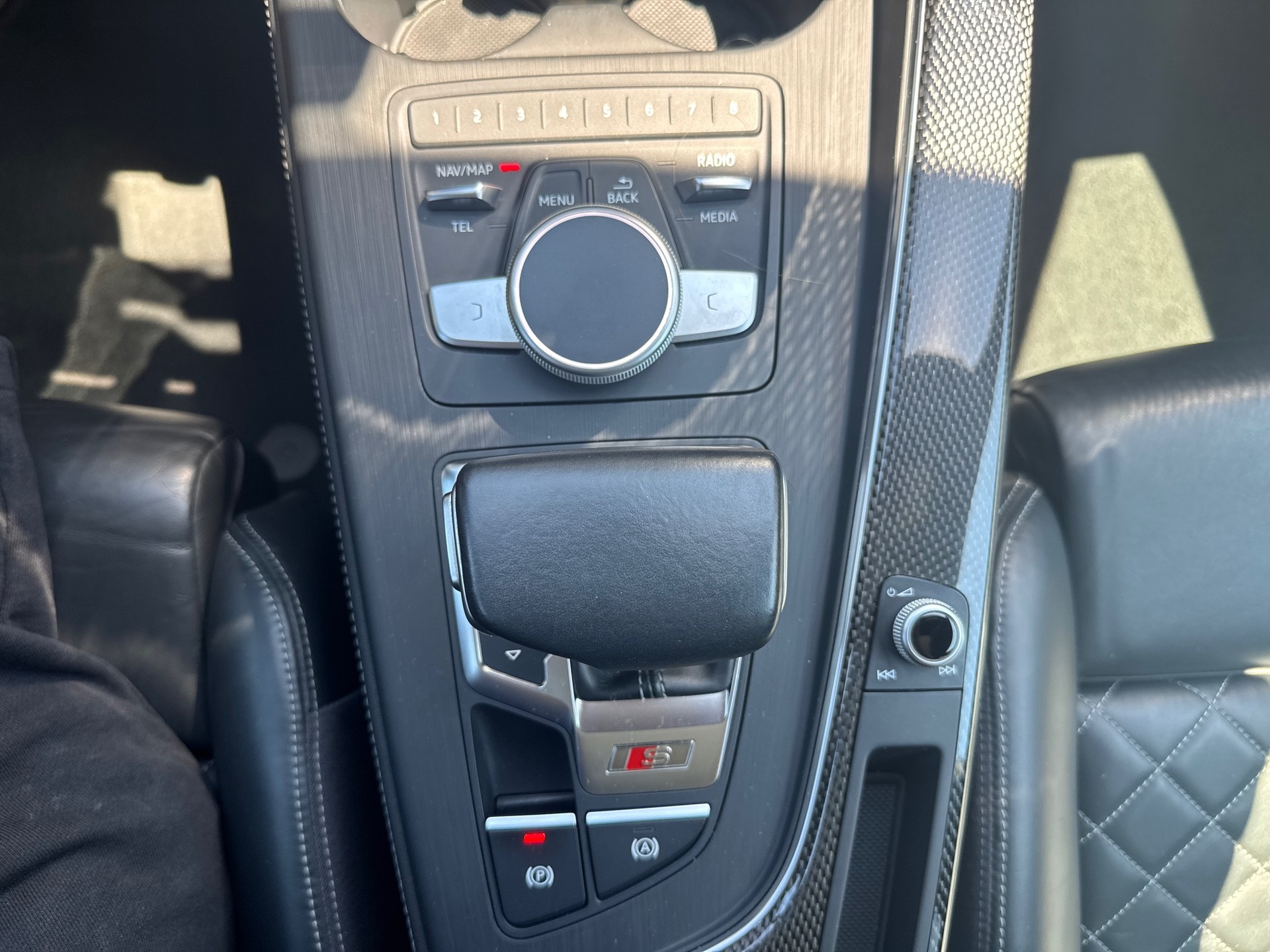 AUDI S5 Sportback 3.0 TFSI quattro tiptronic-image-27