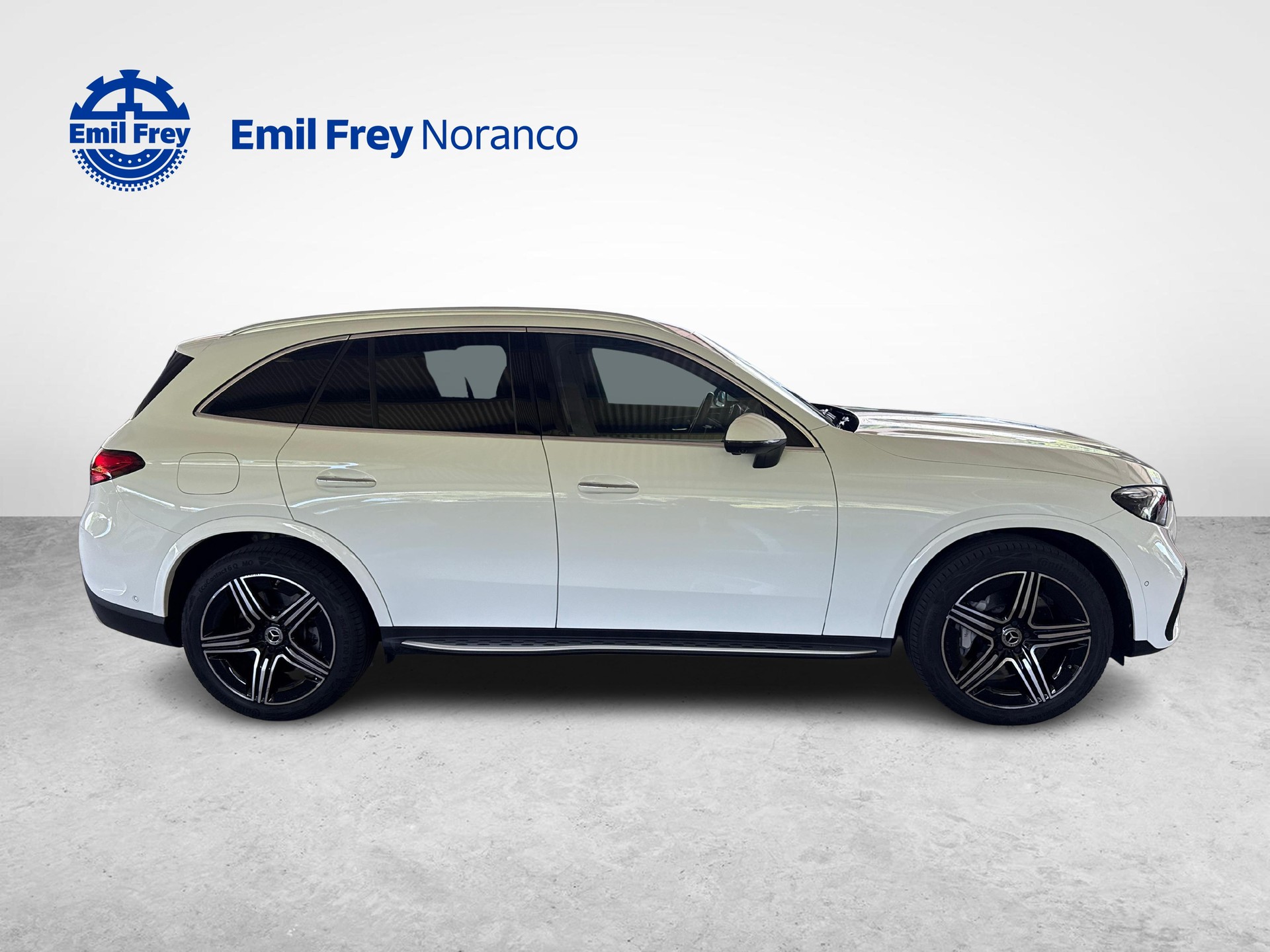 MERCEDES-BENZ GLC 450 d AMG Line 4matic - Gancio traino elettrico e Pneumatici invernali inclusi-image-5