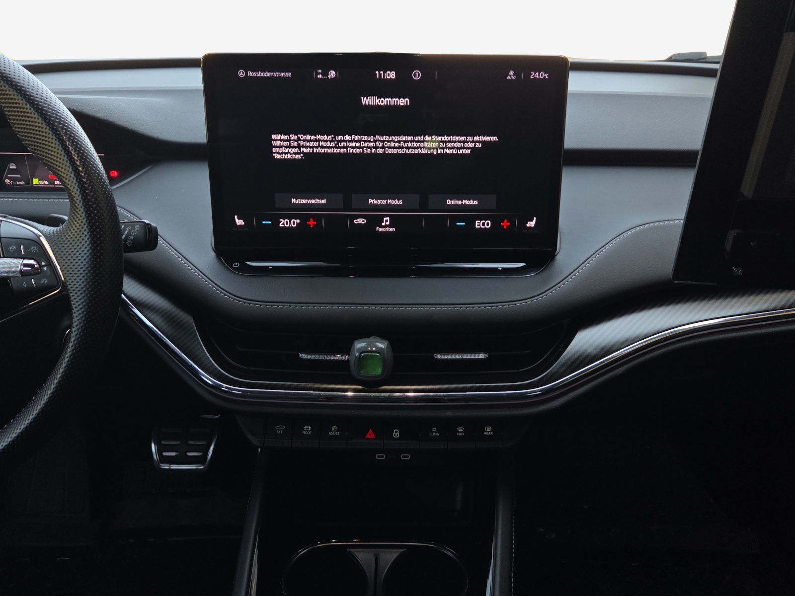 SKODA Enyaq iV 80x SportLine-image-9