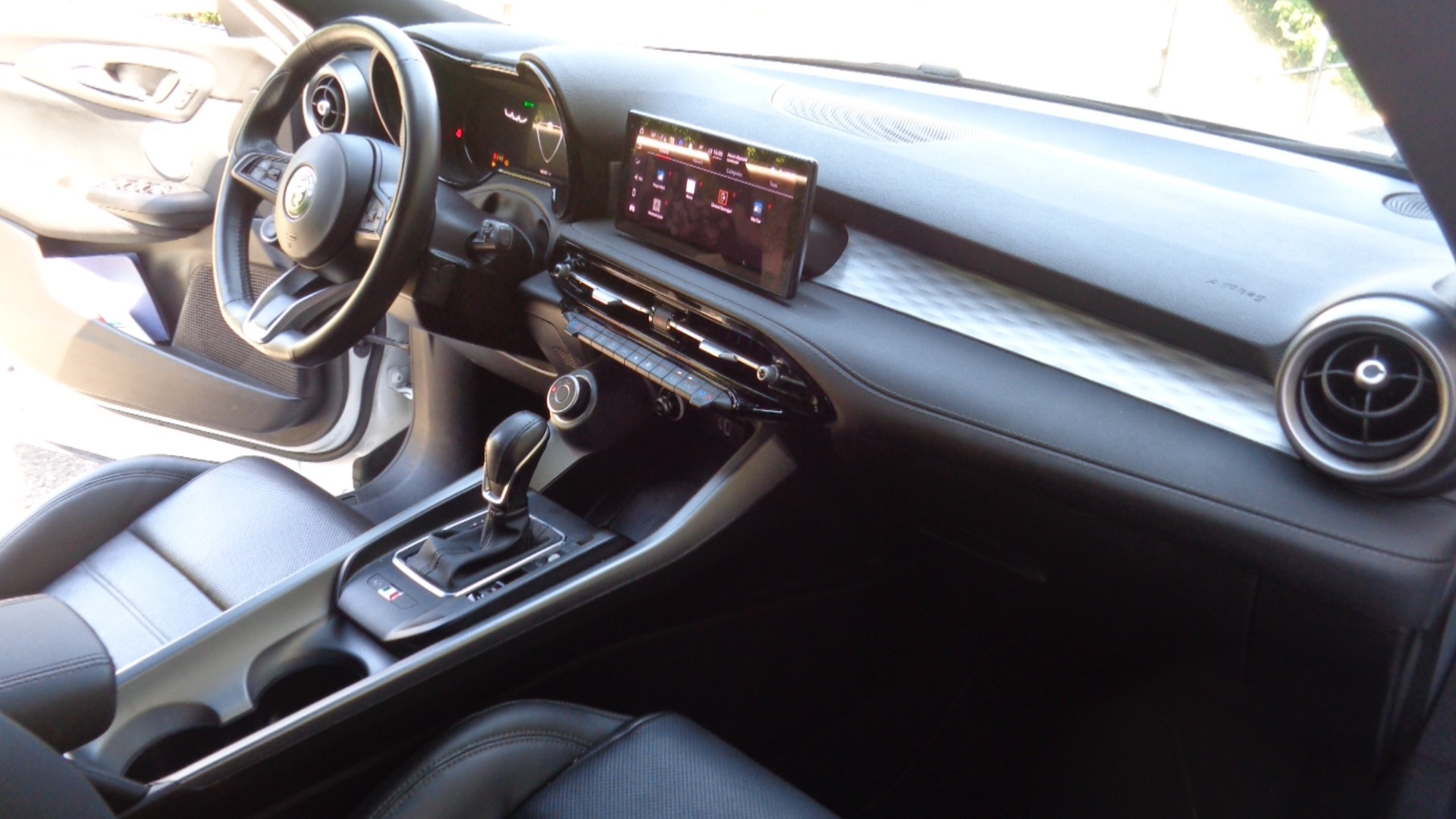 ALFA ROMEO Tonale 1.5 48V Hybrid Ti Pack Premium Sky-image-10