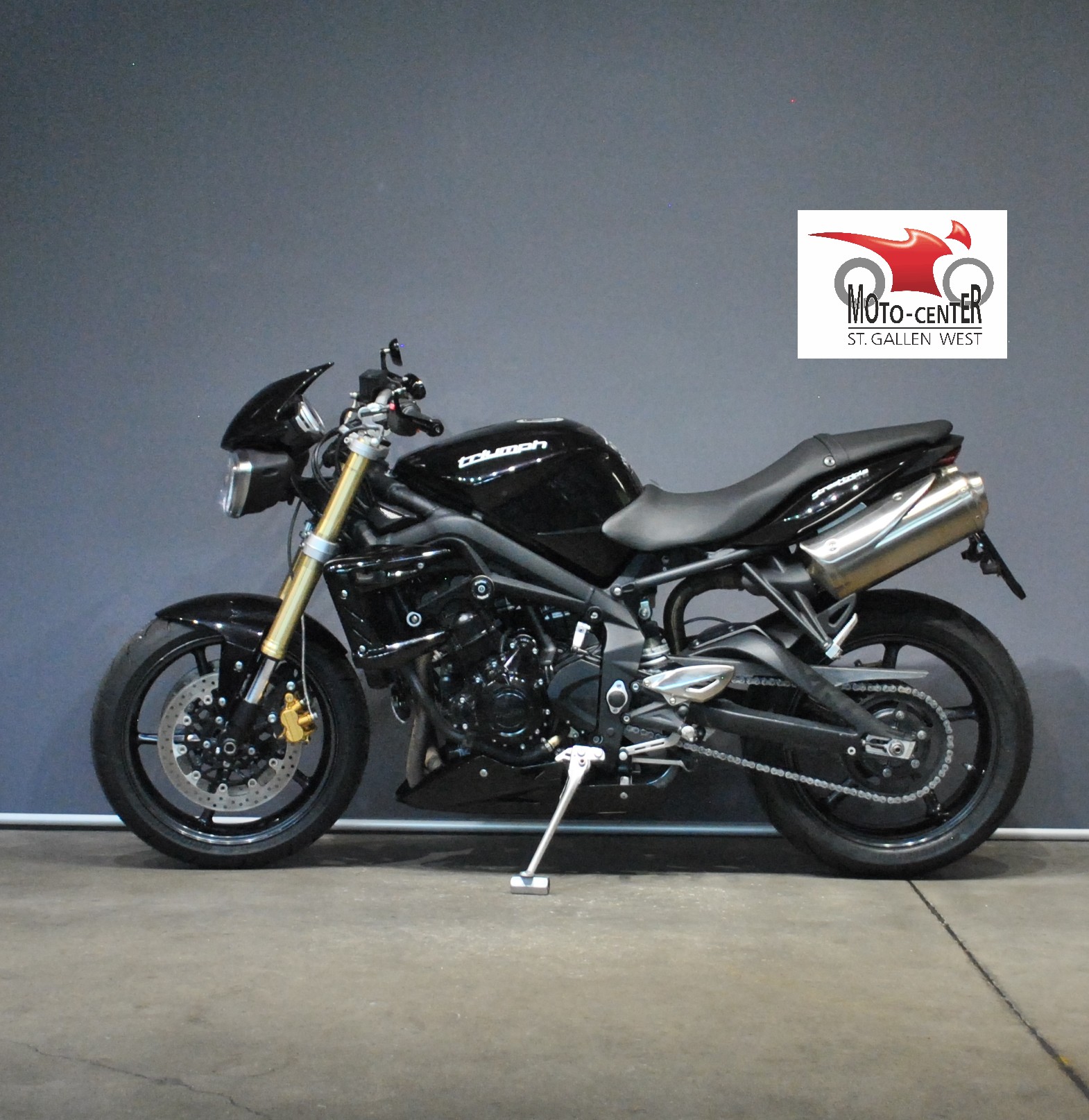 TRIUMPH Street Triple 675-image-2