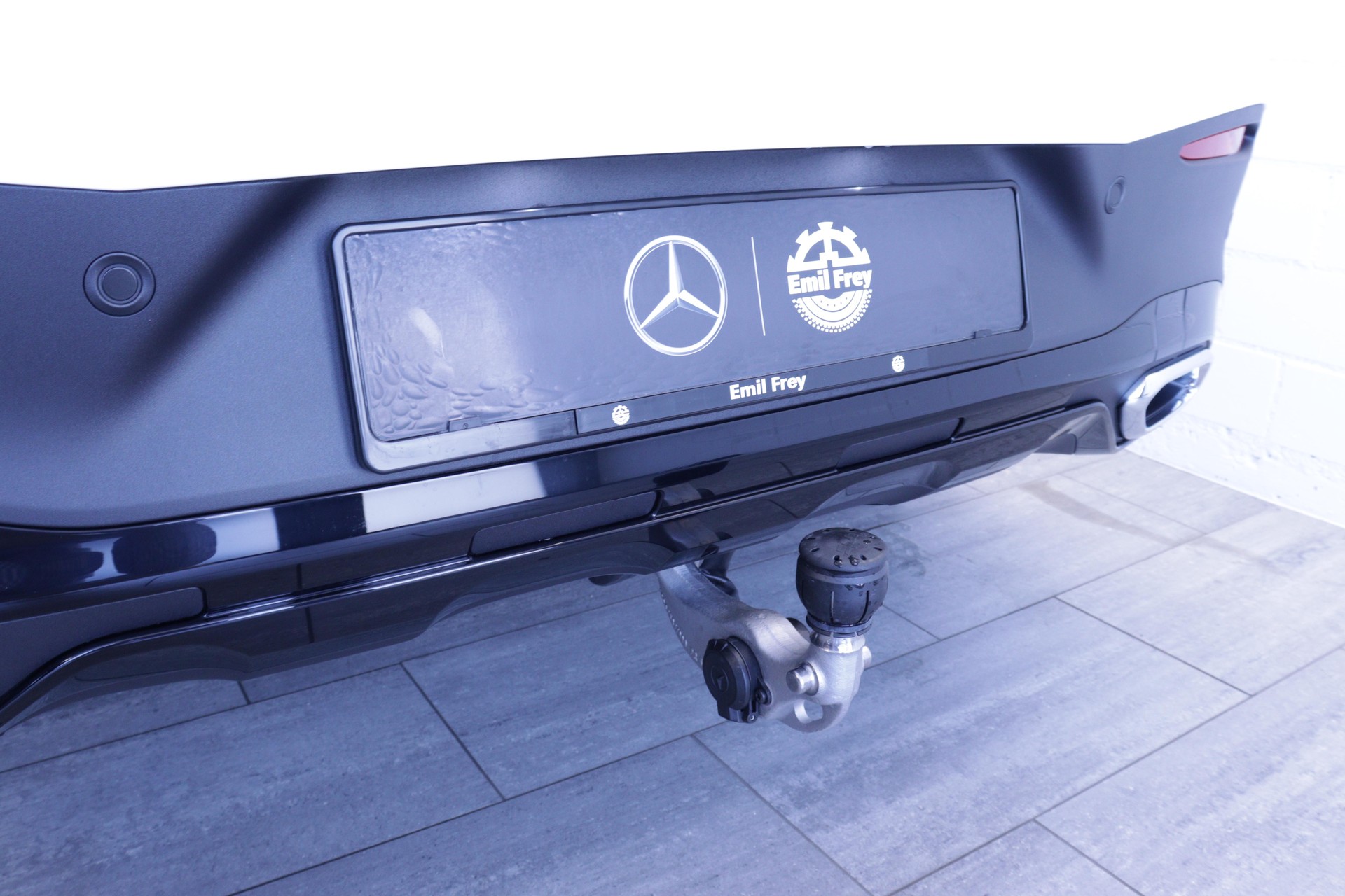 MERCEDES-BENZ GLC 300 AMG Line 4matic Coupé-image-11