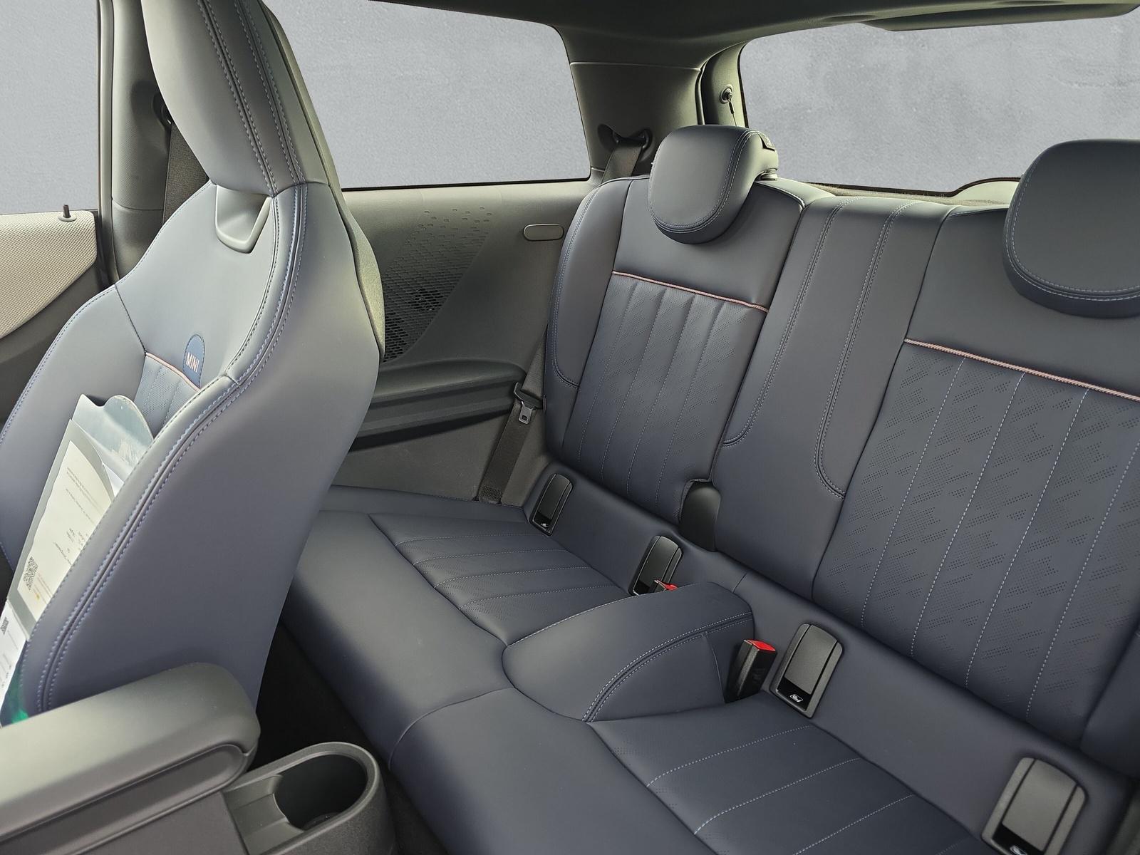 MINI Cooper S F66 2.0i (CH)-image-11