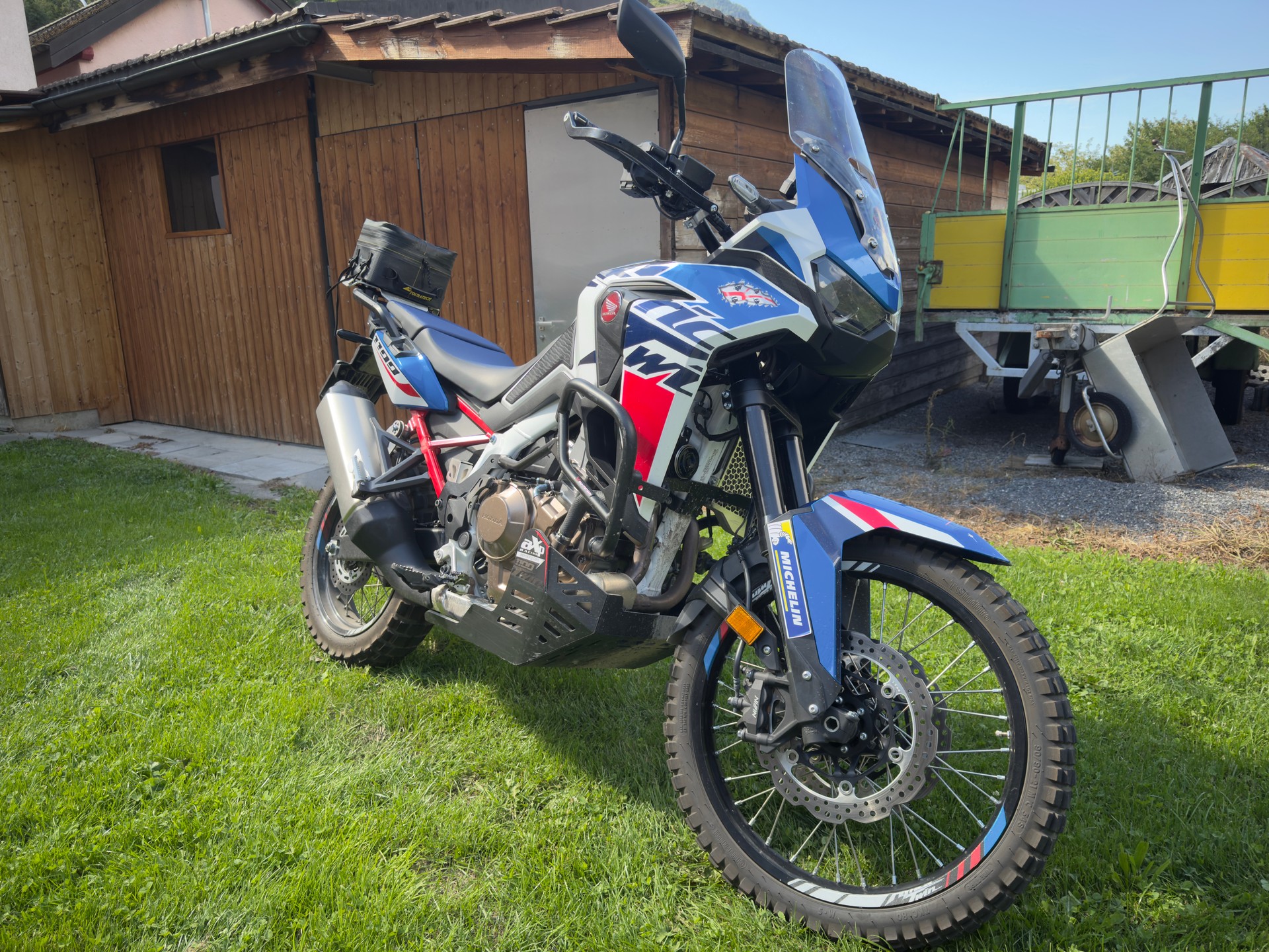 HONDA CRF 1100 Africa Twin-image-0