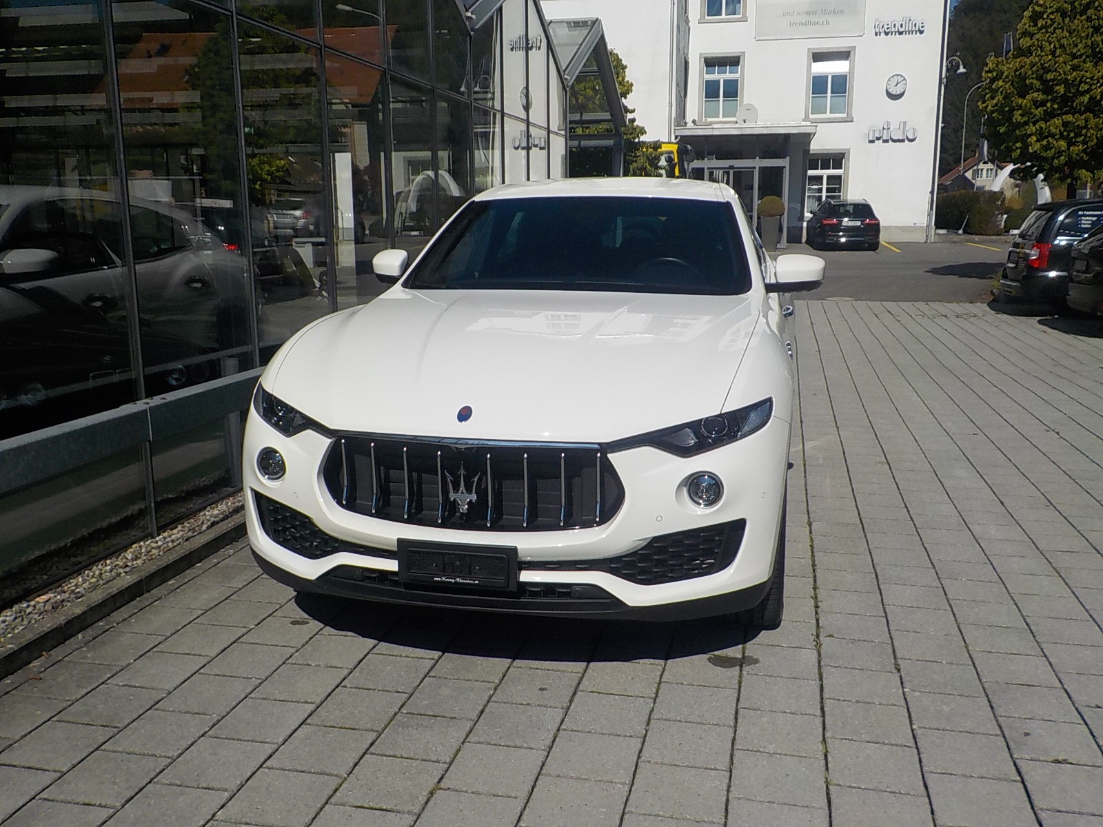 MASERATI Levante D 3.0 V6 GranSport-showroom-element-3