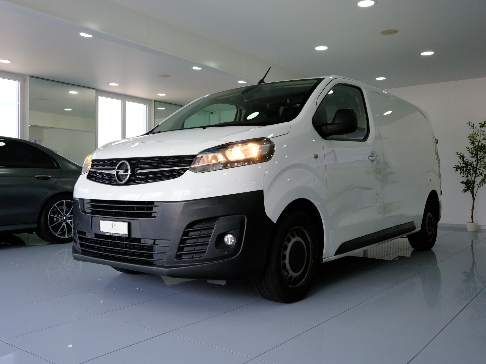 OPEL Vivaro Combi 1.5 CDTI Essentia s/s M-showroom-element-3