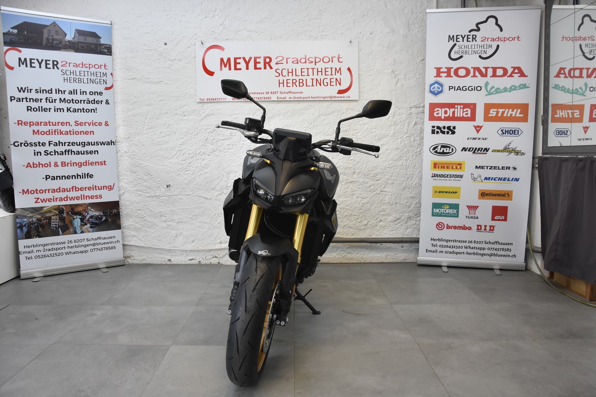 HONDA CB 1000 Hornet SP-showroom-element-1