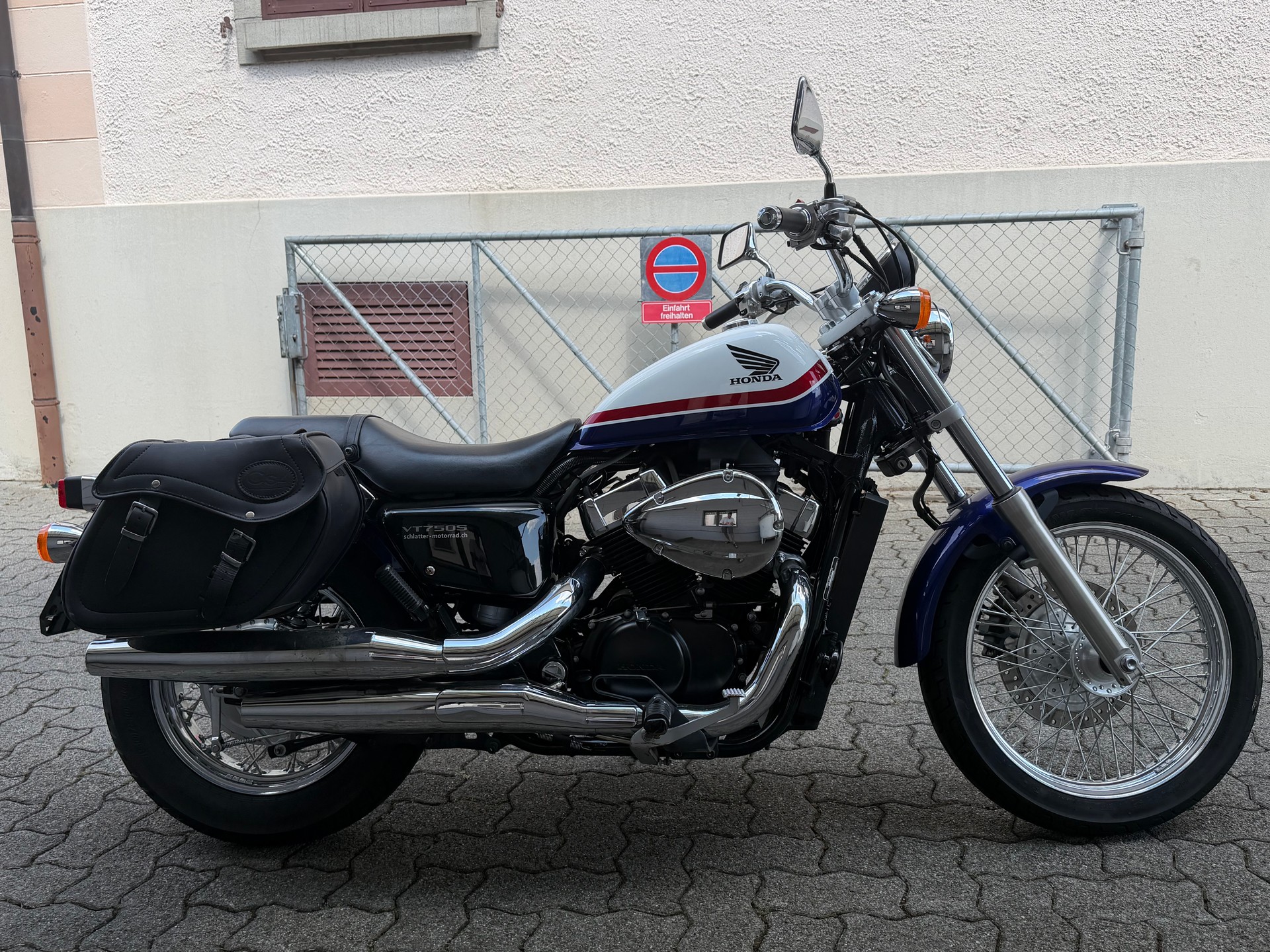 HONDA VT 750 CS Shadow S-image-1