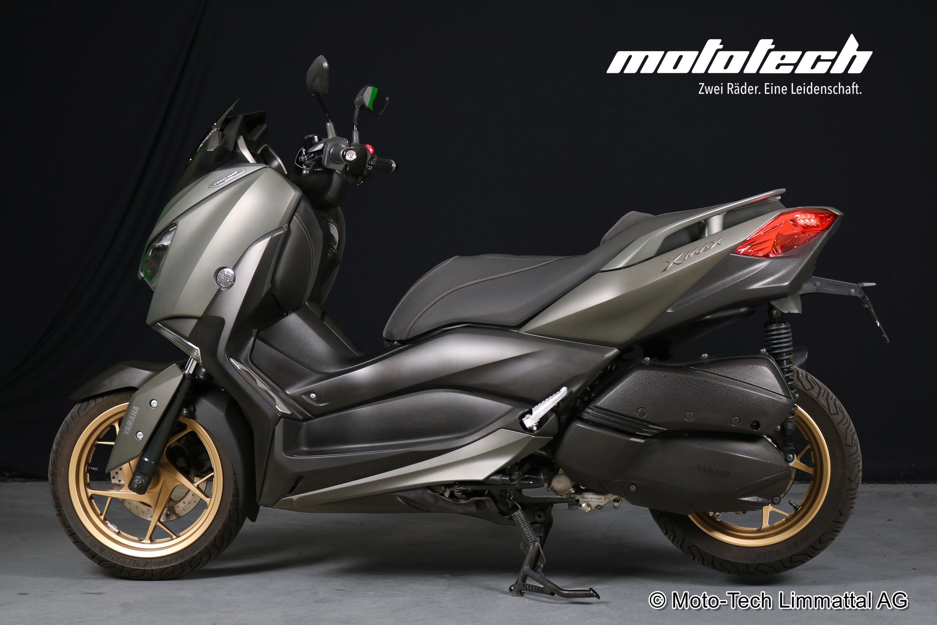 YAMAHA X-Max 300 ABS-image-3