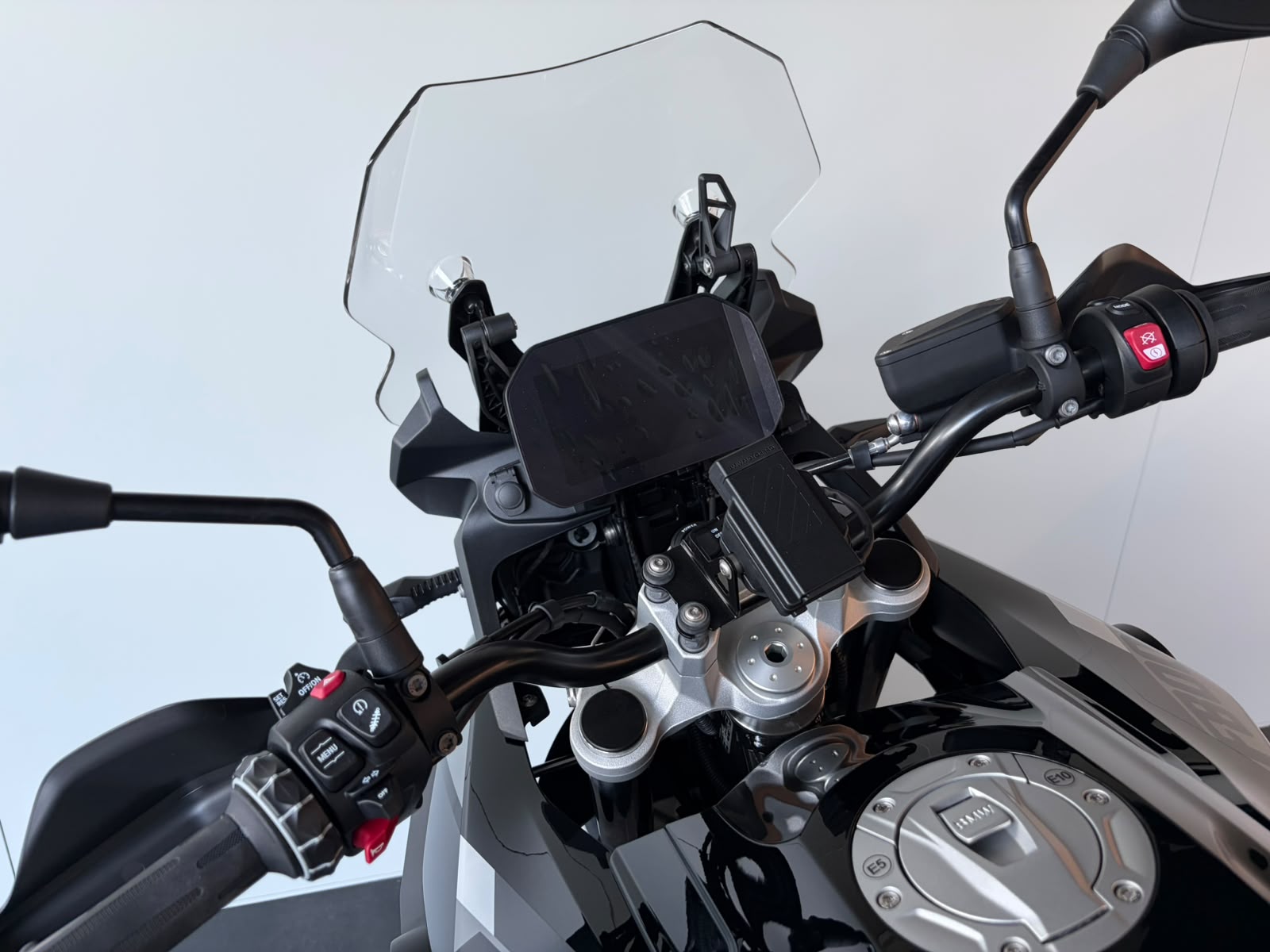 BMW F 800 GS (35kW)-image-8