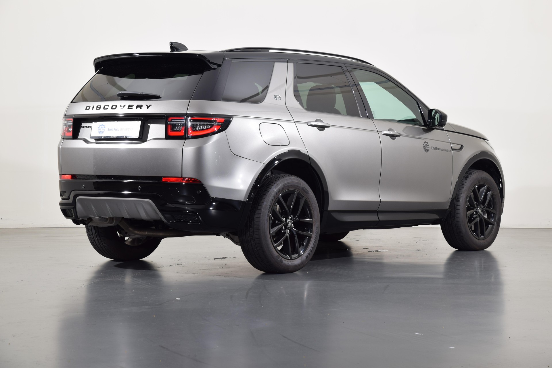LAND ROVER Discovery Sport 2.0 D I4 200 Dynamic SE-image-12