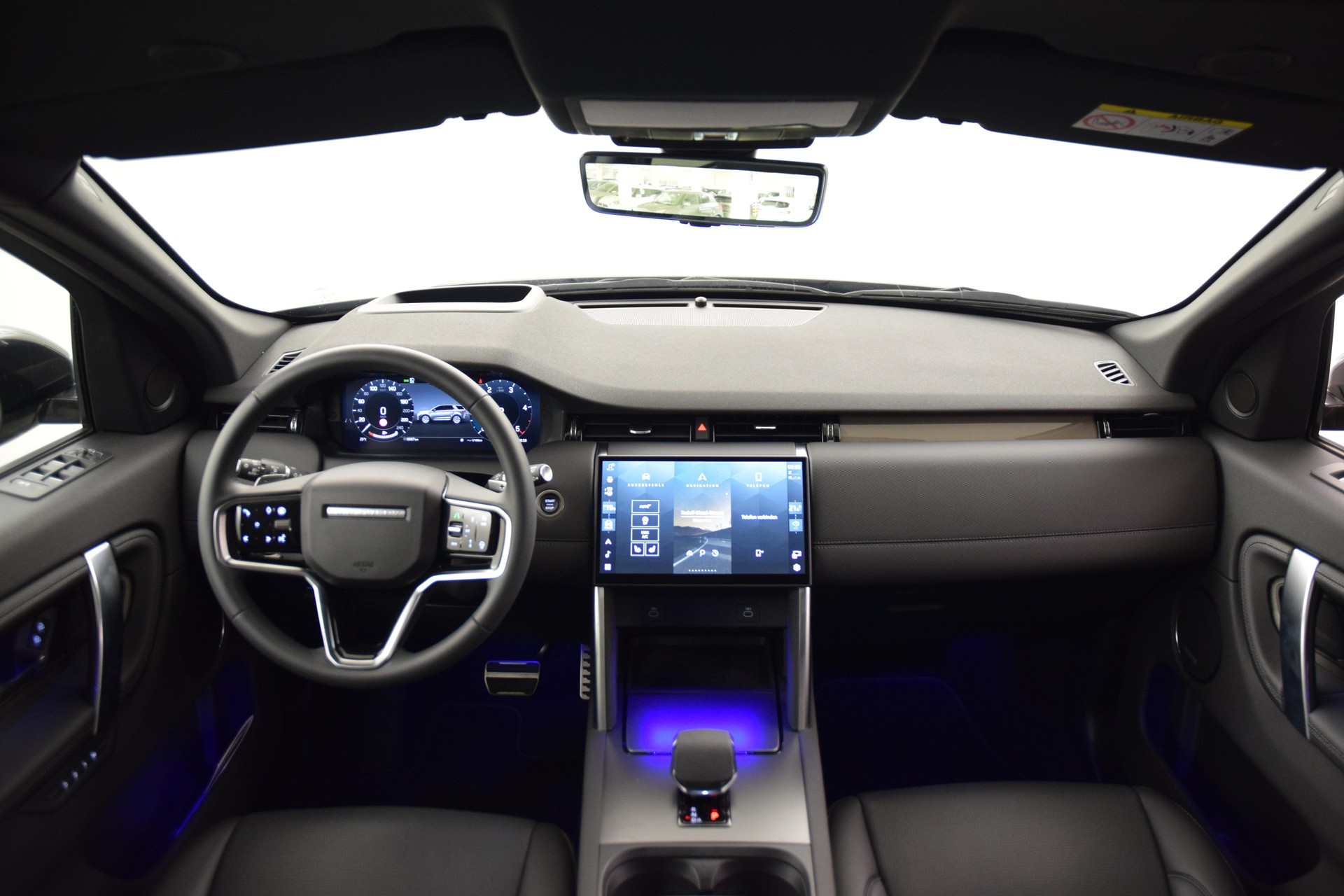 LAND ROVER Discovery Sport 2.0 D I4 200 Dynamic SE-image-27