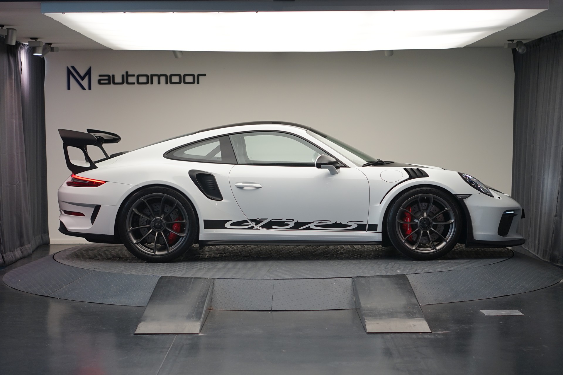 PORSCHE 911 GT3 RS PDK *Weissach*-showroom-element-3