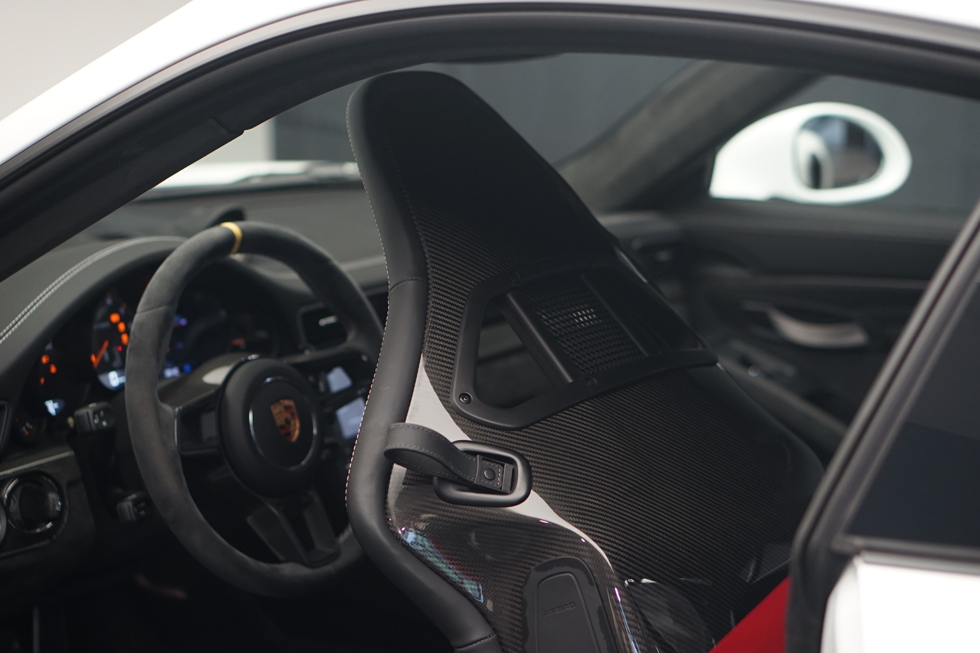 PORSCHE 911 GT3 RS PDK *Weissach*-image-34