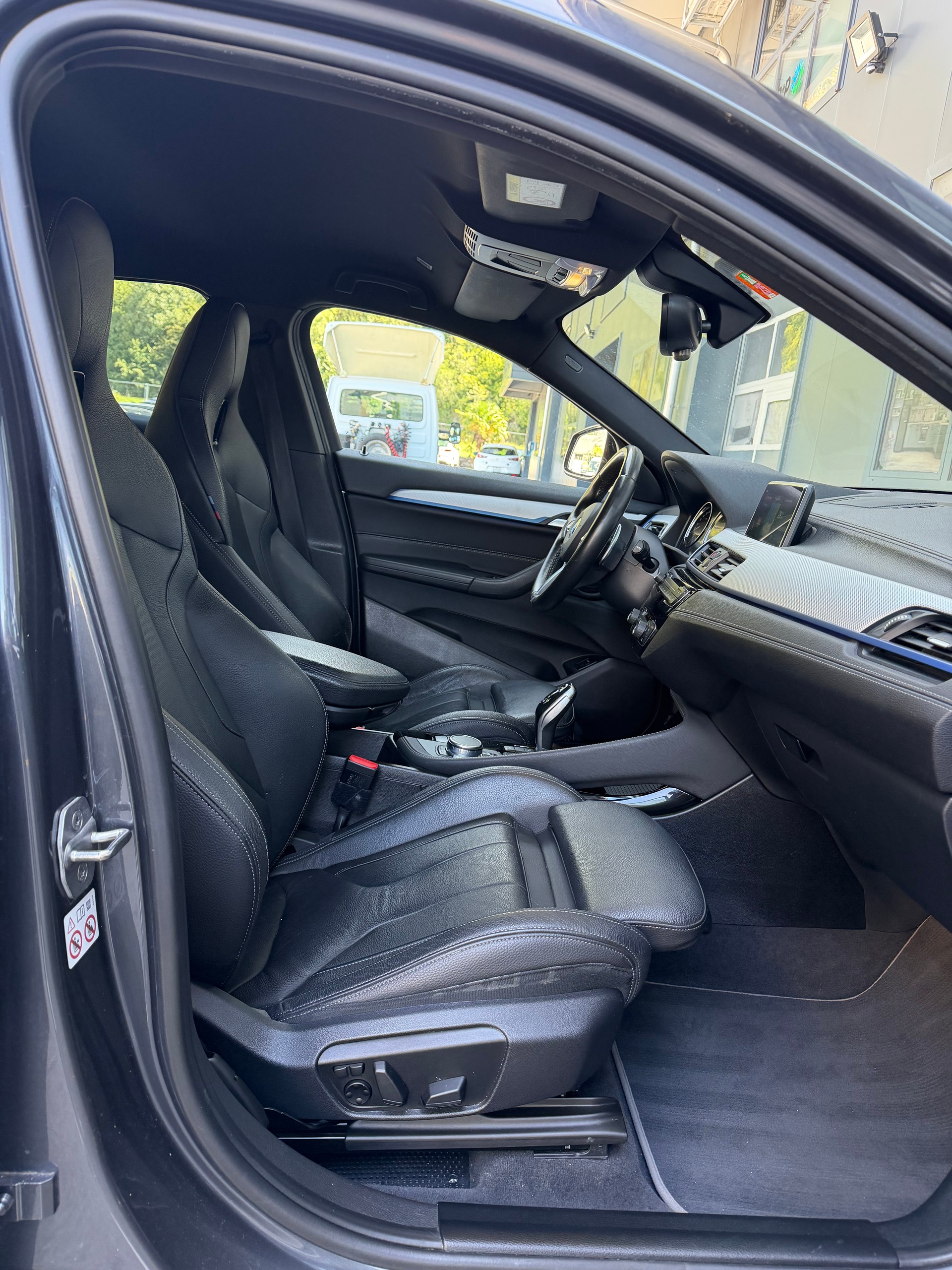 BMW X2 M35i Steptronic-image-9