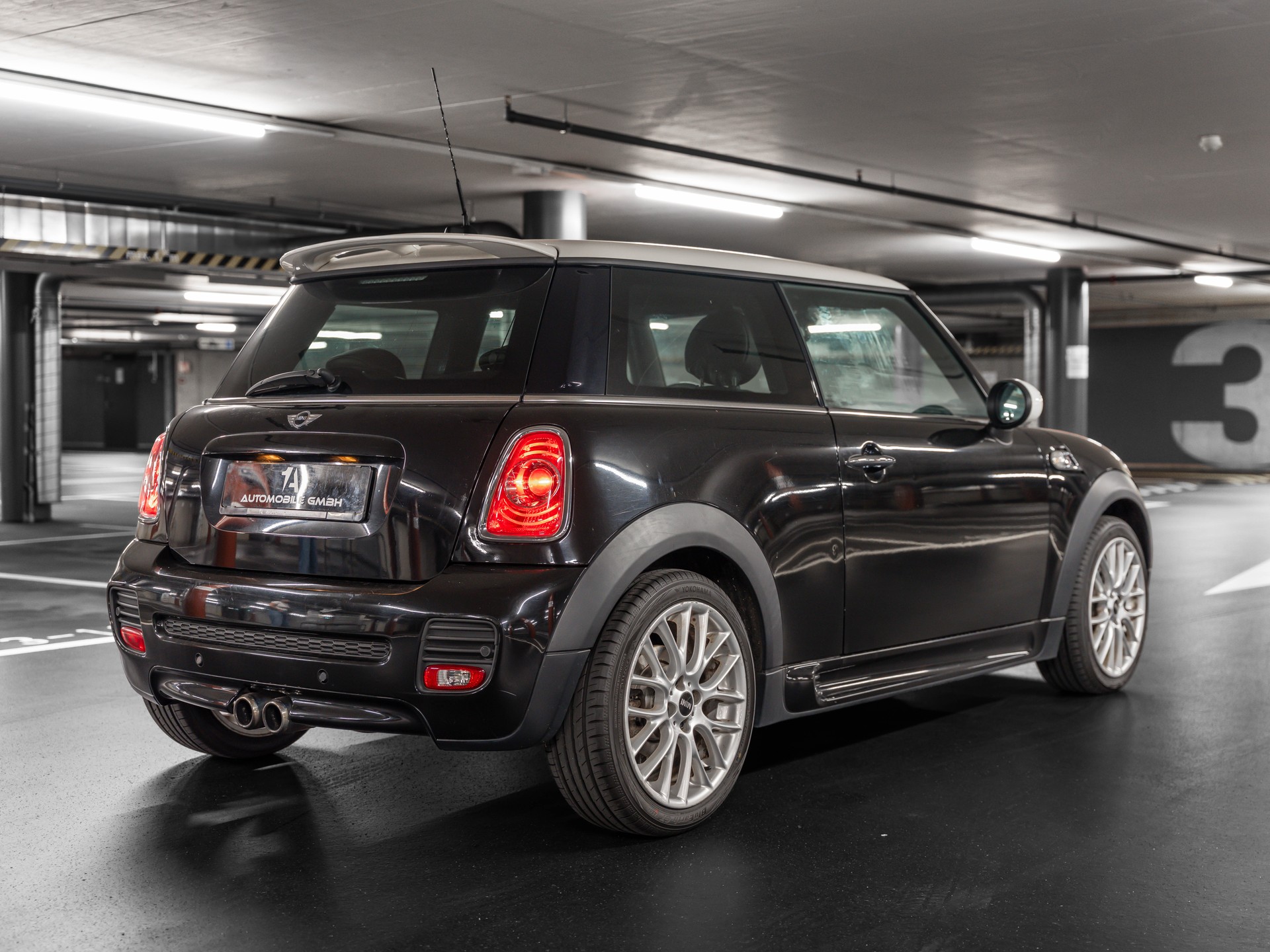 MINI Cooper S JCW-image-10