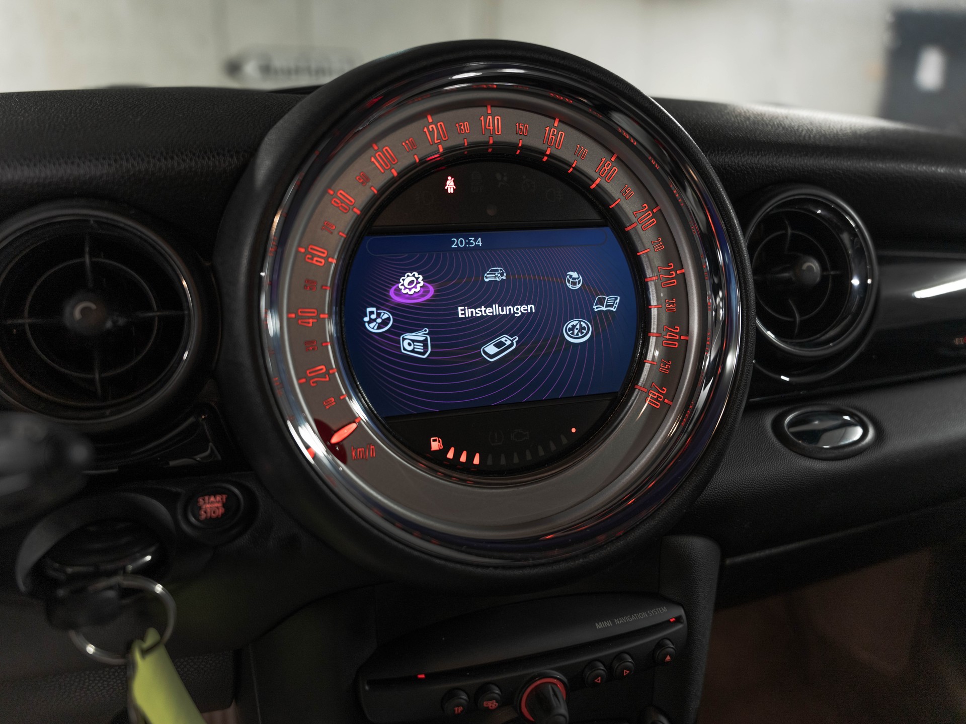 MINI Cooper S JCW-image-18