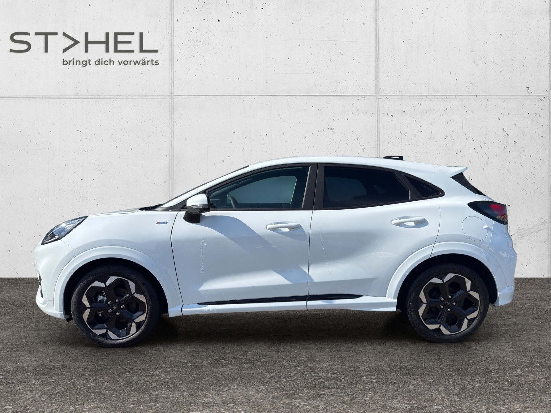 FORD Puma 1.0 EcoB Hybrid 155 ST-Line X Black&White Ed.-showroom-element-2
