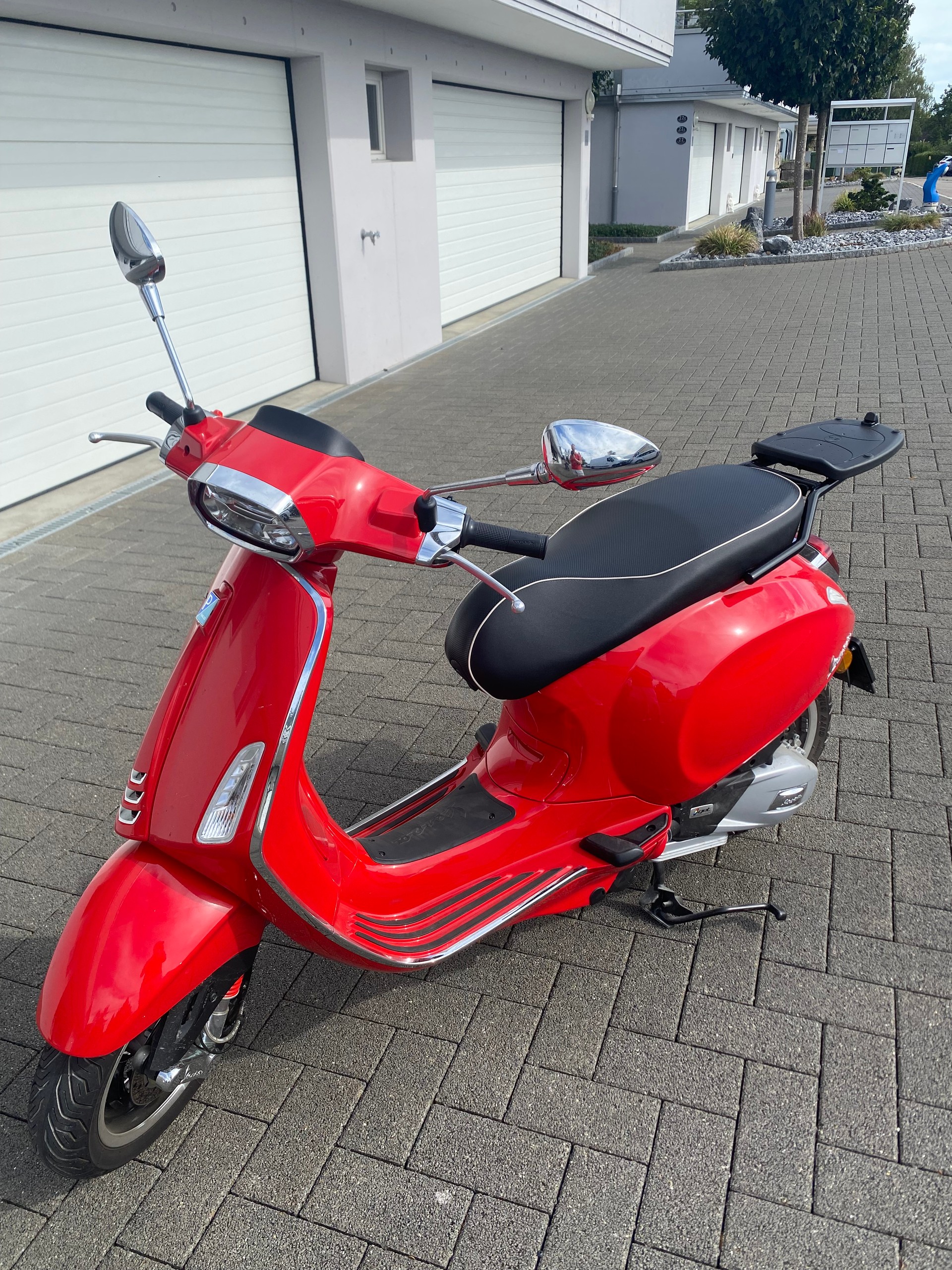 PIAGGIO Vespa 125 Sprint ABS-image-0