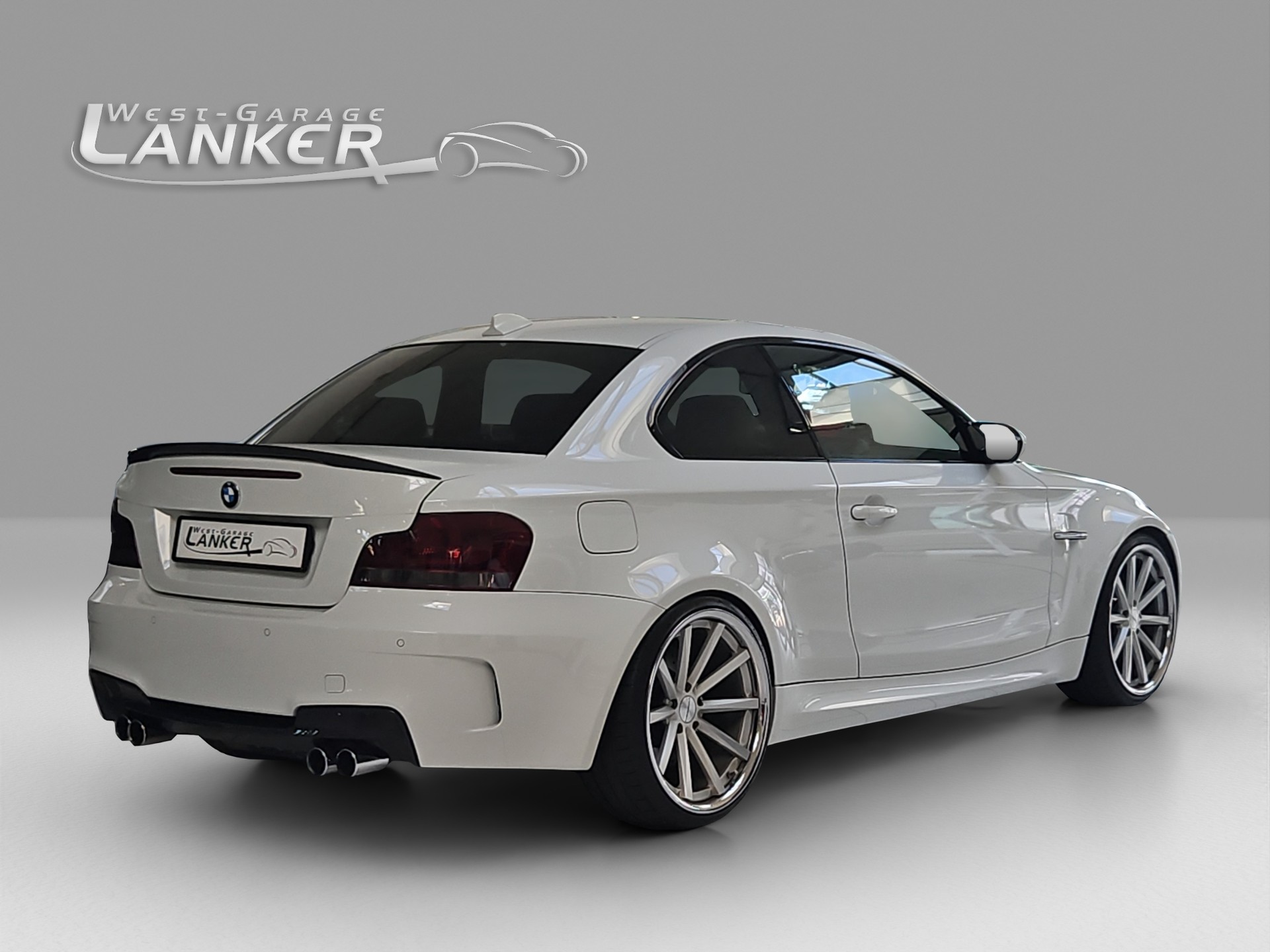 BMW 1er M Coupé-showroom-element-2
