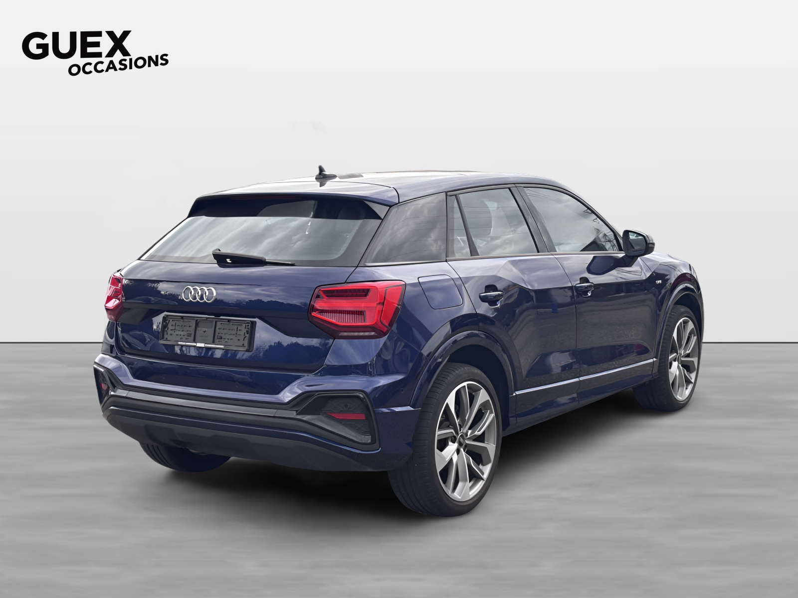 AUDI Q2 1.5 35 TFSI S Line S-Tronic-showroom-element-2