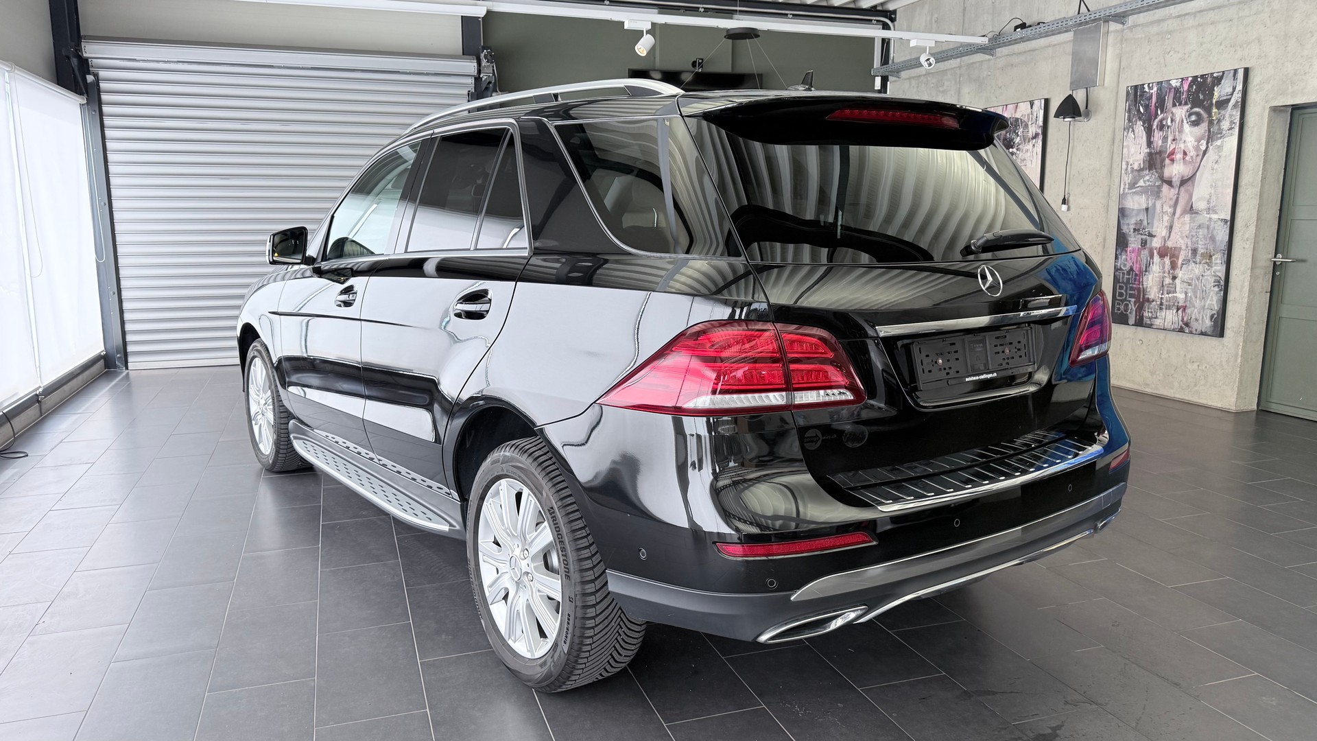 MERCEDES-BENZ GLE 250 d-image-10