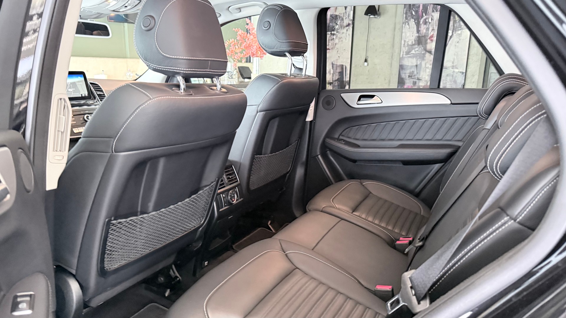 MERCEDES-BENZ GLE 250 d-image-16
