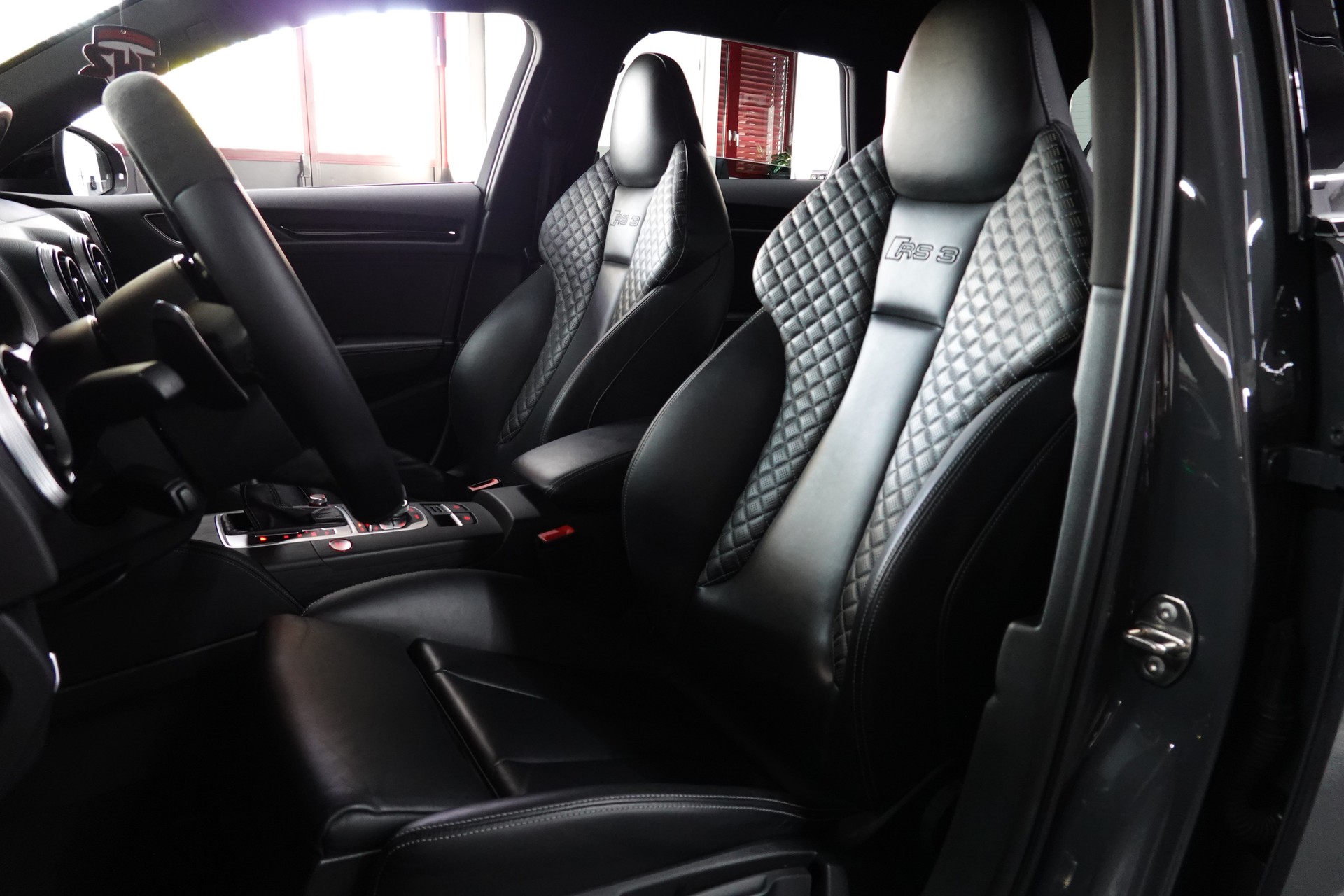 AUDI RS3 2.5 TSI QUATTRO S-TRONIC BILSTEIN NANO GREY MET. EXCLUSIVE-image-33