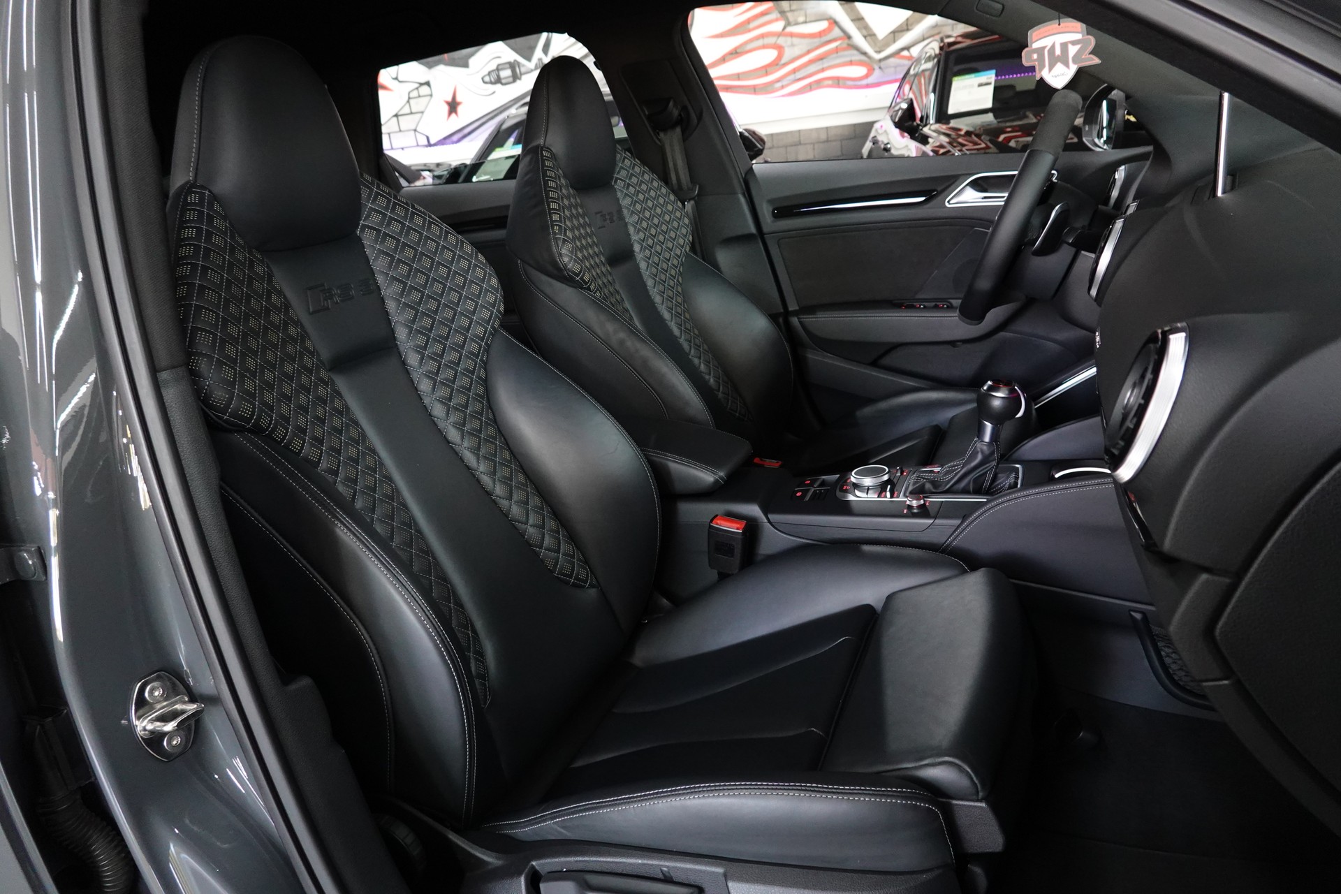 AUDI RS3 2.5 TSI QUATTRO S-TRONIC BILSTEIN NANO GREY MET. EXCLUSIVE-image-42
