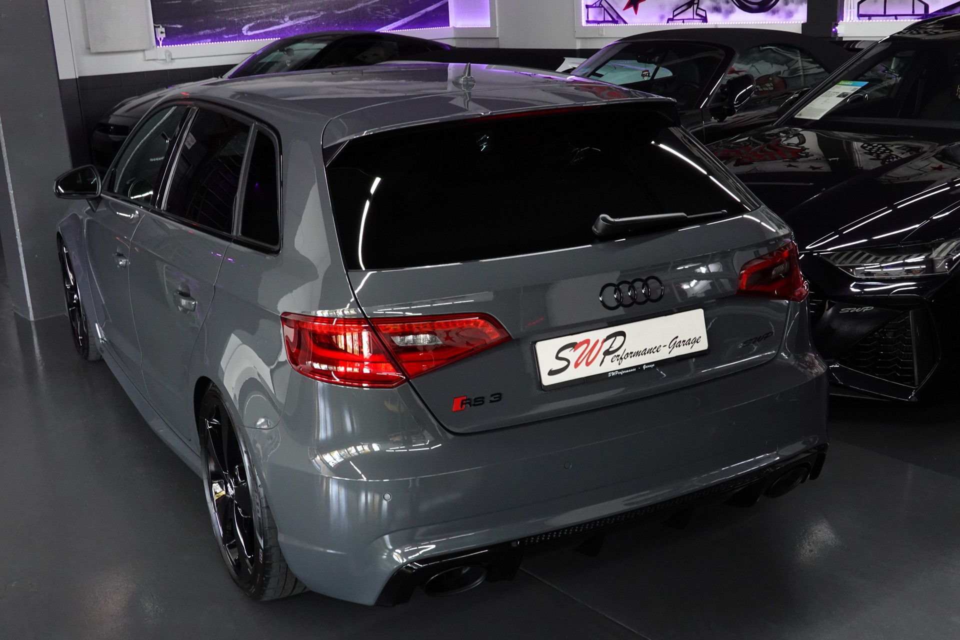 AUDI RS3 2.5 TSI QUATTRO S-TRONIC BILSTEIN NANO GREY MET. EXCLUSIVE-image-13