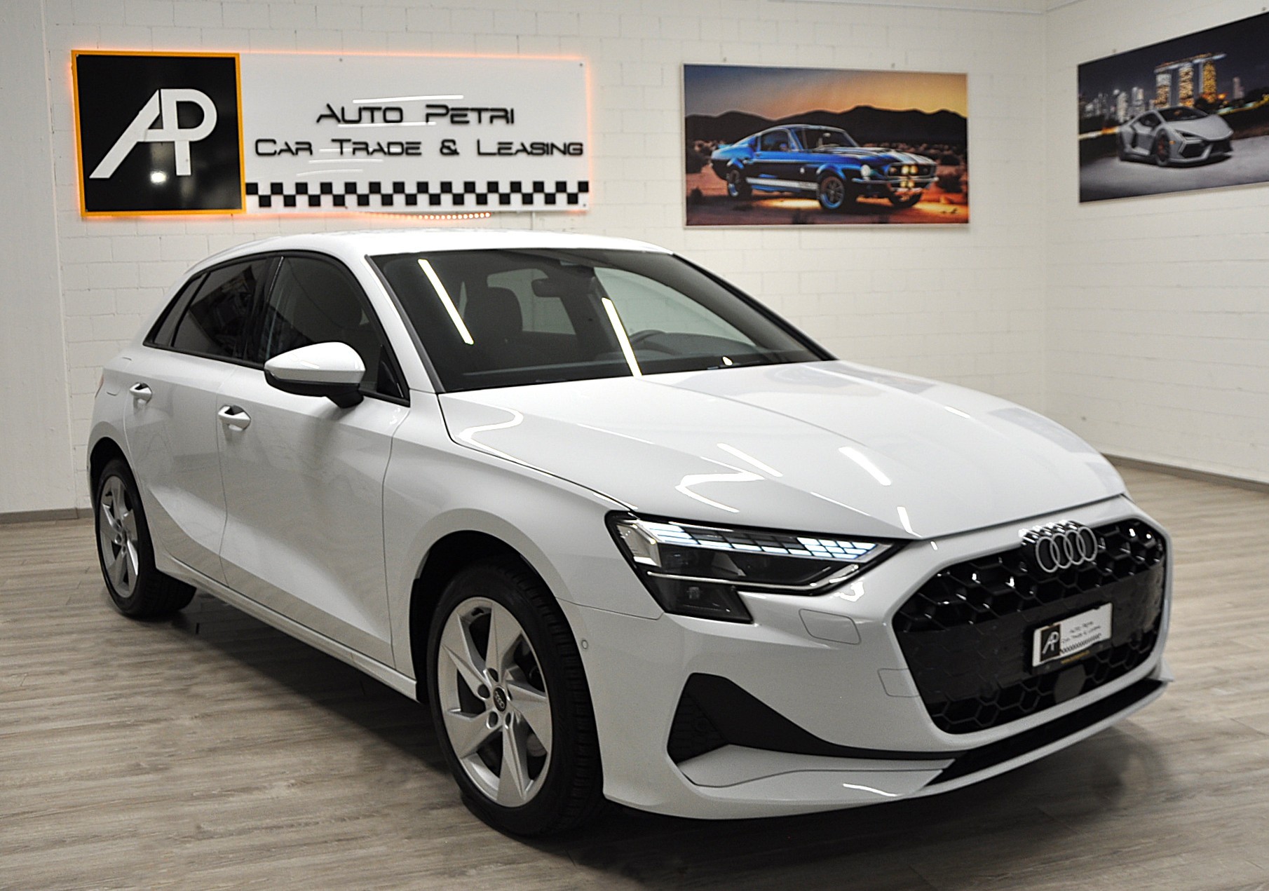 AUDI A3 Sportback 35 TFSI Attraction S-tronic-image-6