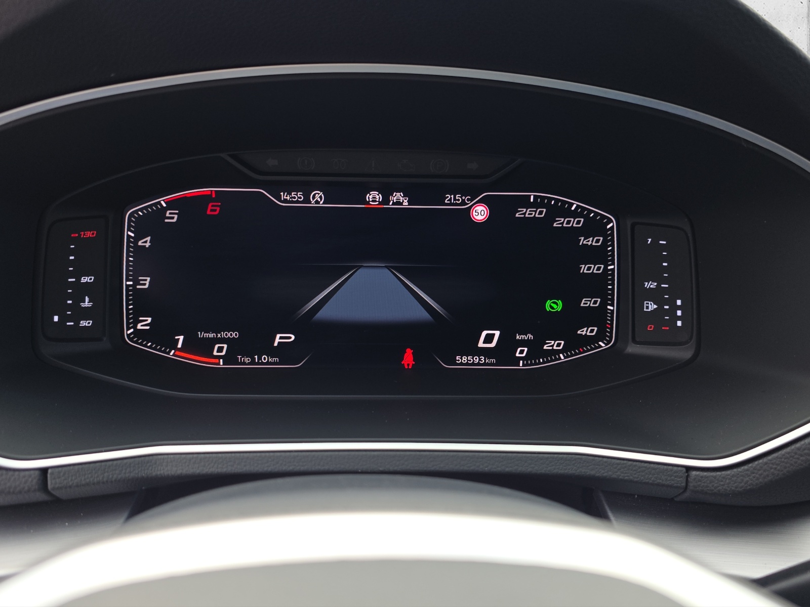 SEAT Tarraco 2.0 TDI 4Drive FR DSG AHK, Panorama-Schiebedach, Standheizung, Ledersportsitze, DCC, ACC, 360° Kamera, usw.-image-17