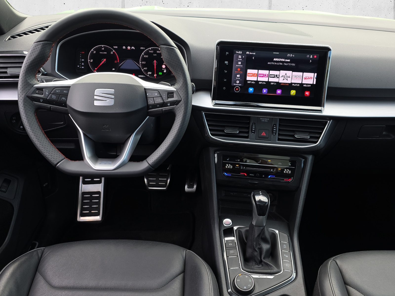 SEAT Tarraco 2.0 TDI 4Drive FR DSG AHK, Panorama-Schiebedach, Standheizung, Ledersportsitze, DCC, ACC, 360° Kamera, usw.-image-14