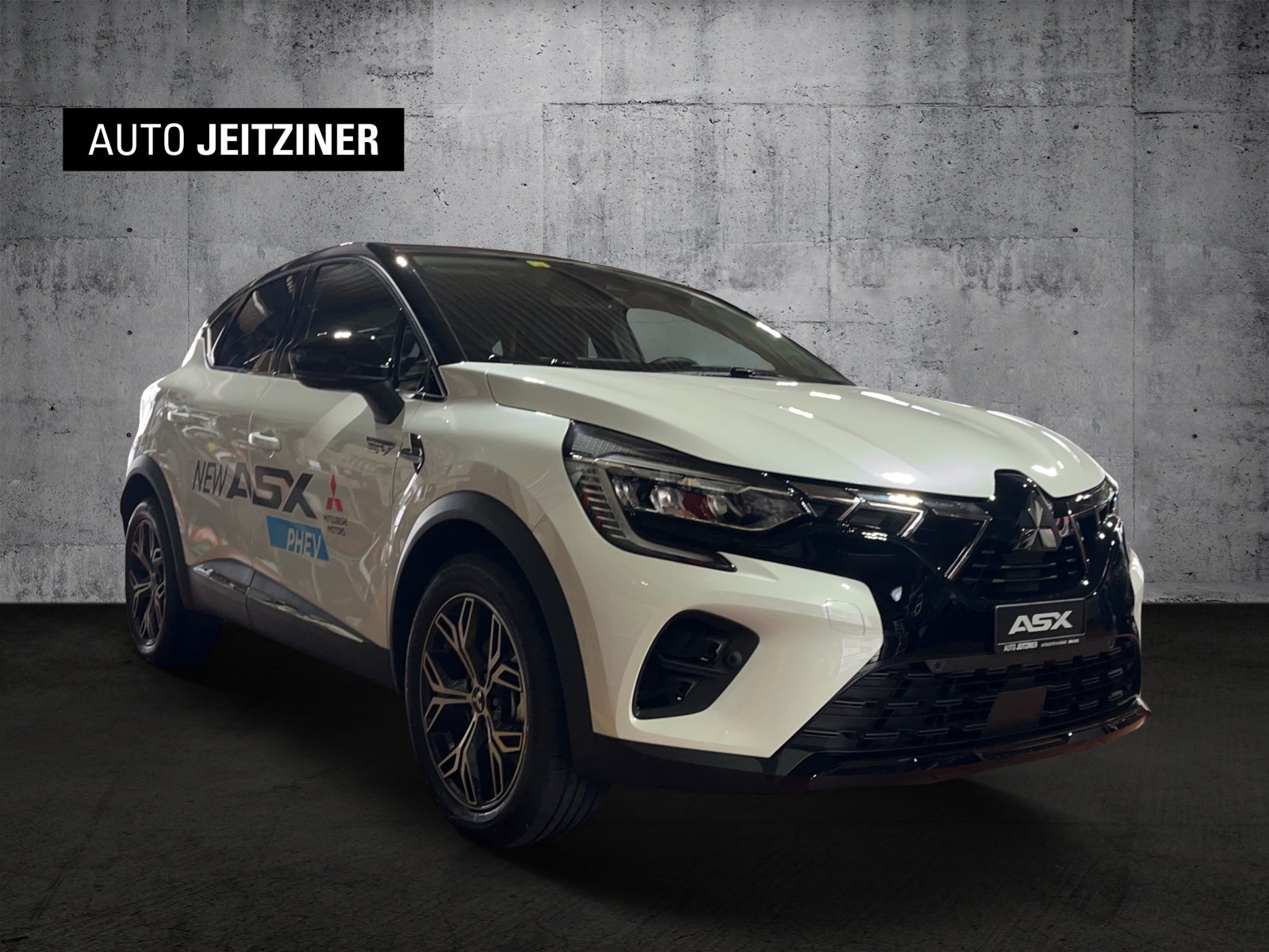 MITSUBISHI ASX 1.6 PHEV Saisho-showroom-element-3